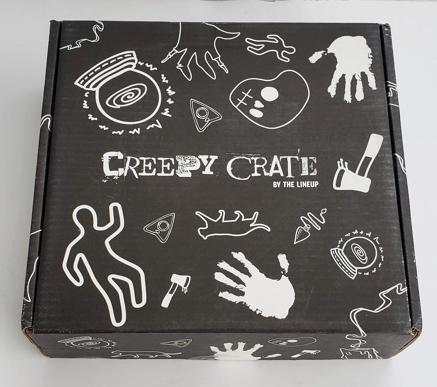 Creepy Crate By The Lineup Review + Coupon – October 2018