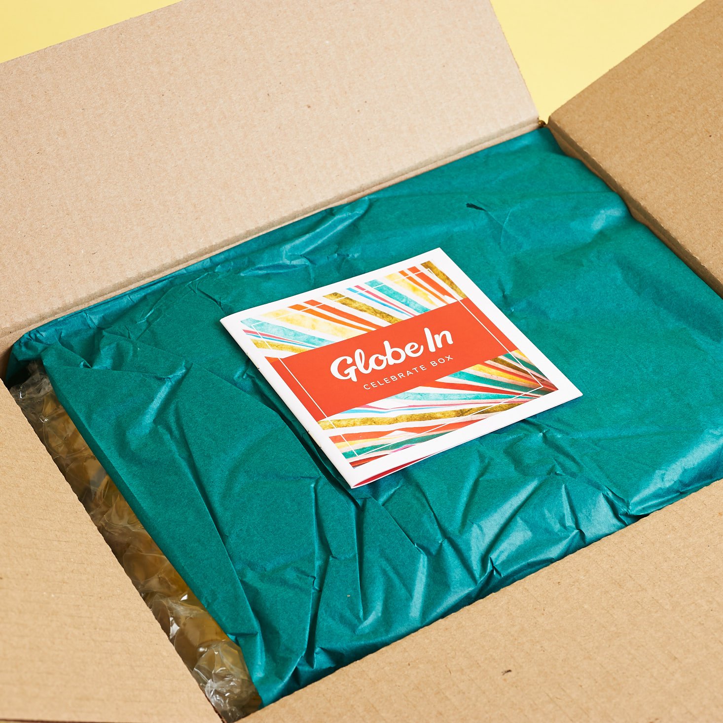 GlobeIn Artisan “Celebrate” Box Review + Coupon – December 2018