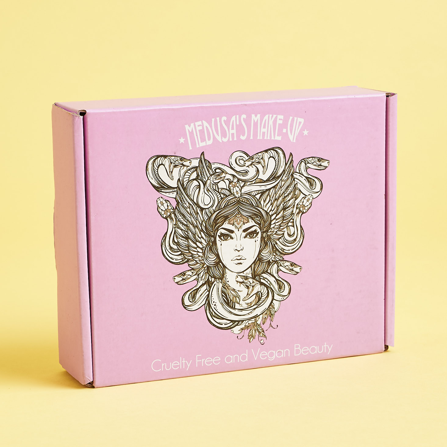 Medusa’s Make-Up Beauty Box Review – November 2018