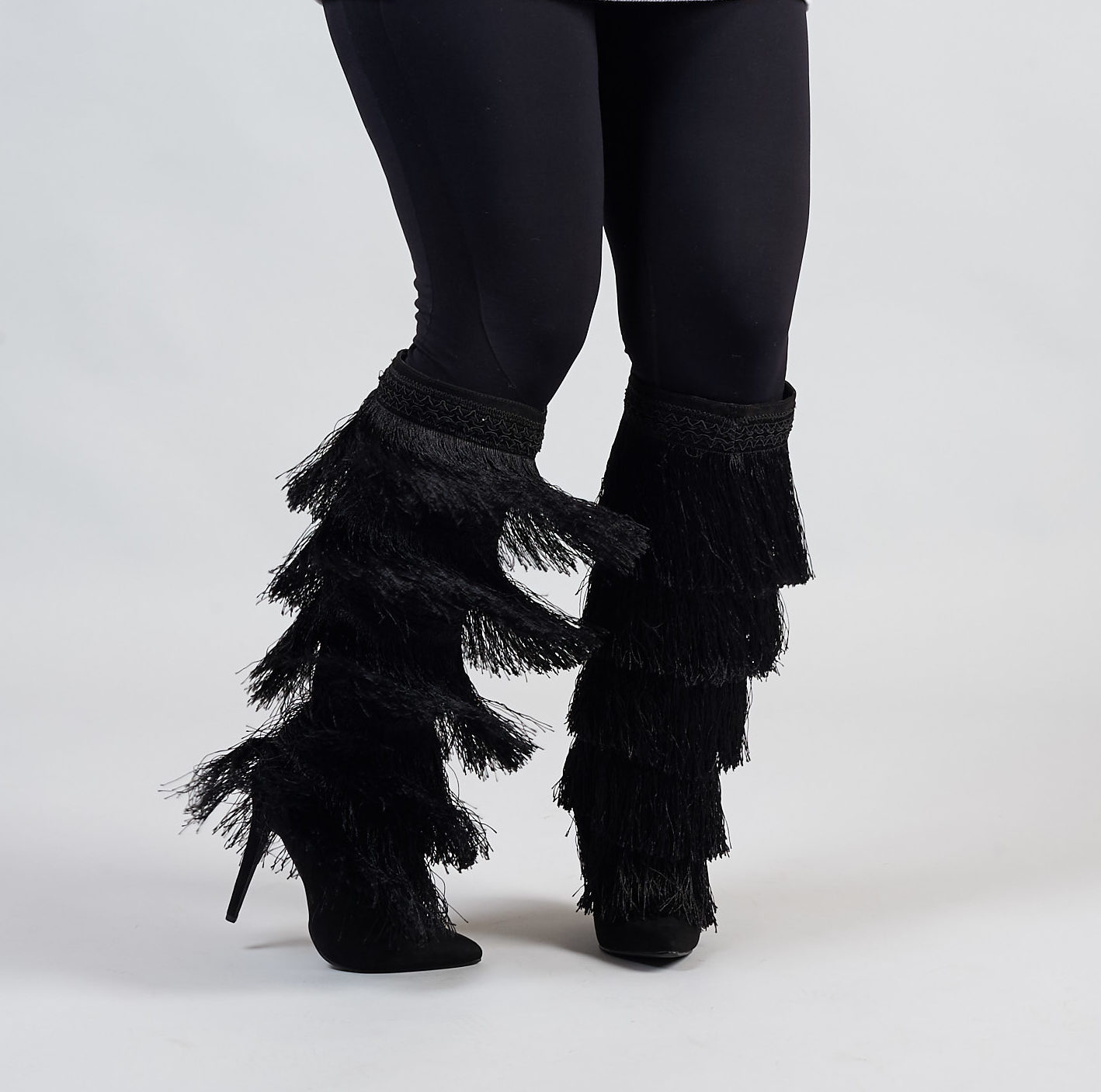 ShoeDazzle New Years Eve Fringe Boots Review + Coupon – December 2018