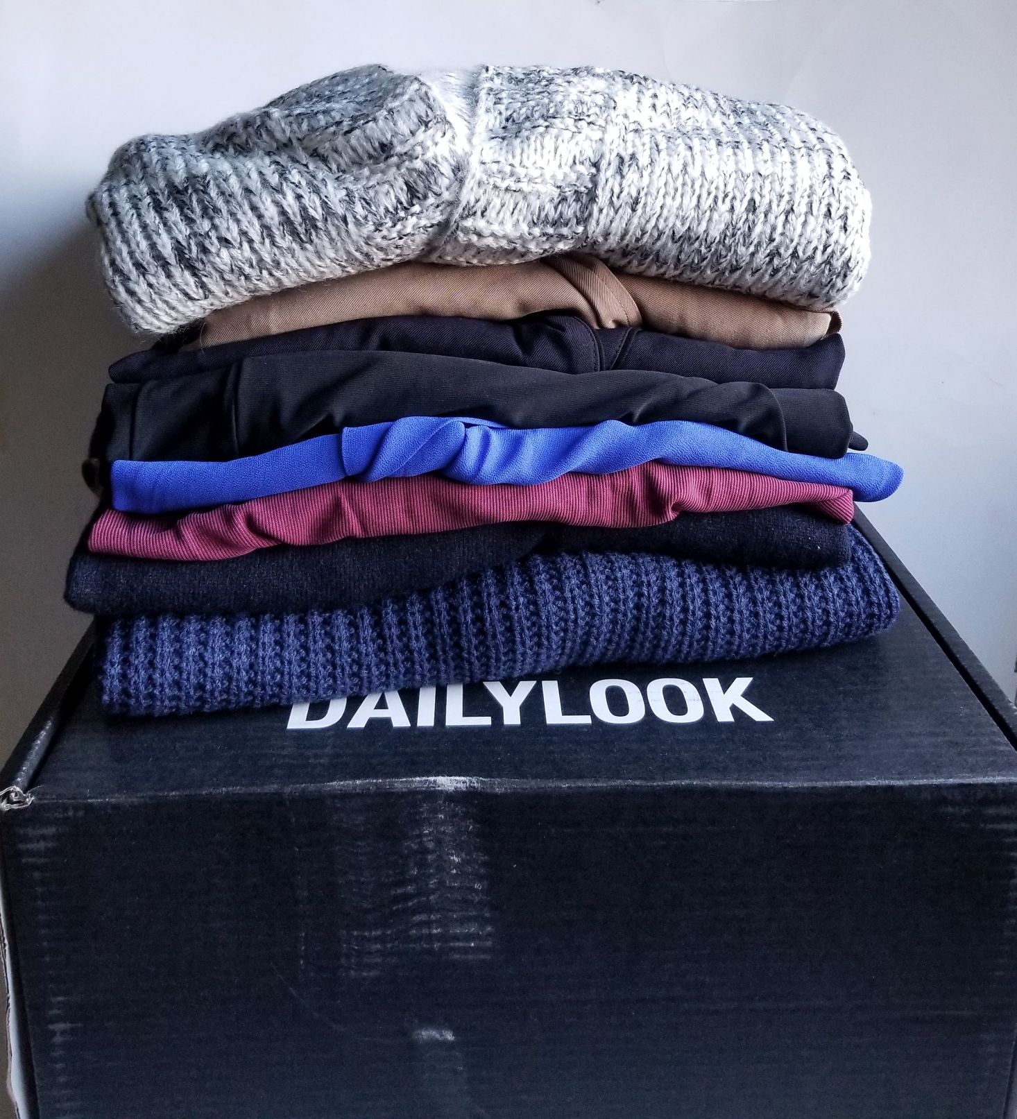 Daily Look Elite Subscription Review + Coupon – December 2018