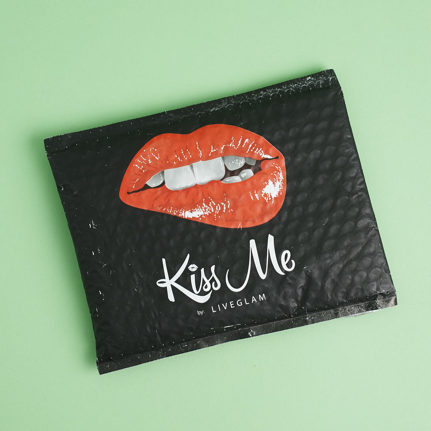 LiveGlam KissMe Lipstick Review + Coupon – January 2019