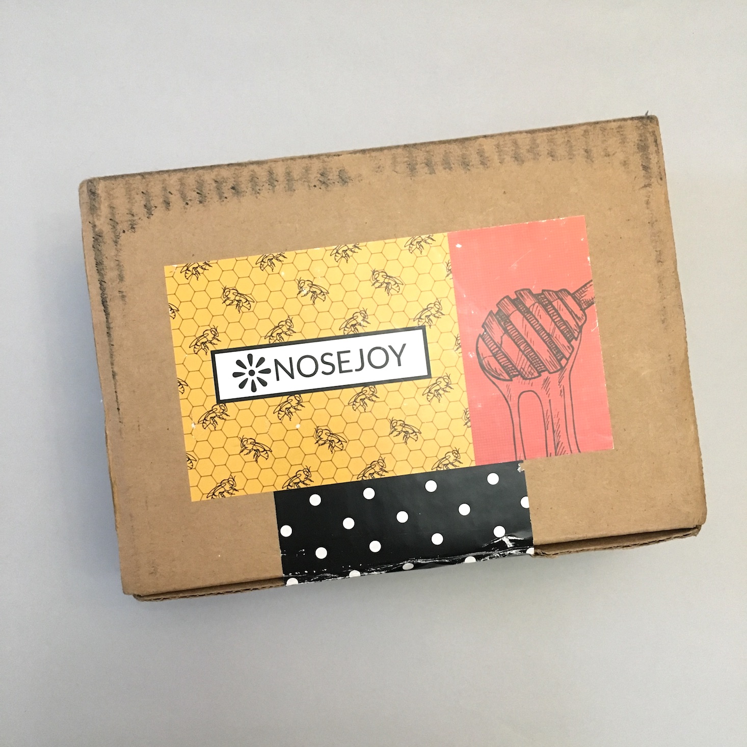 Nosejoy Subscription Box “Warm Honey” Review + Coupon – January 2019