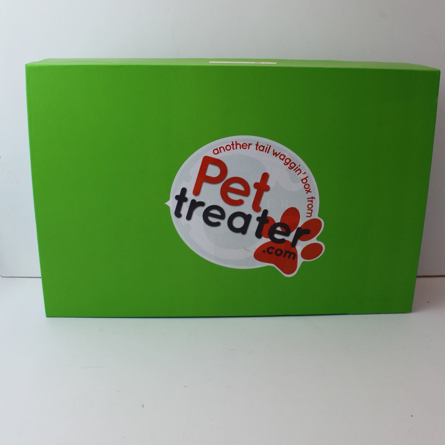 Pet Treater Dog Subscription Box Review + Coupon – January 2019