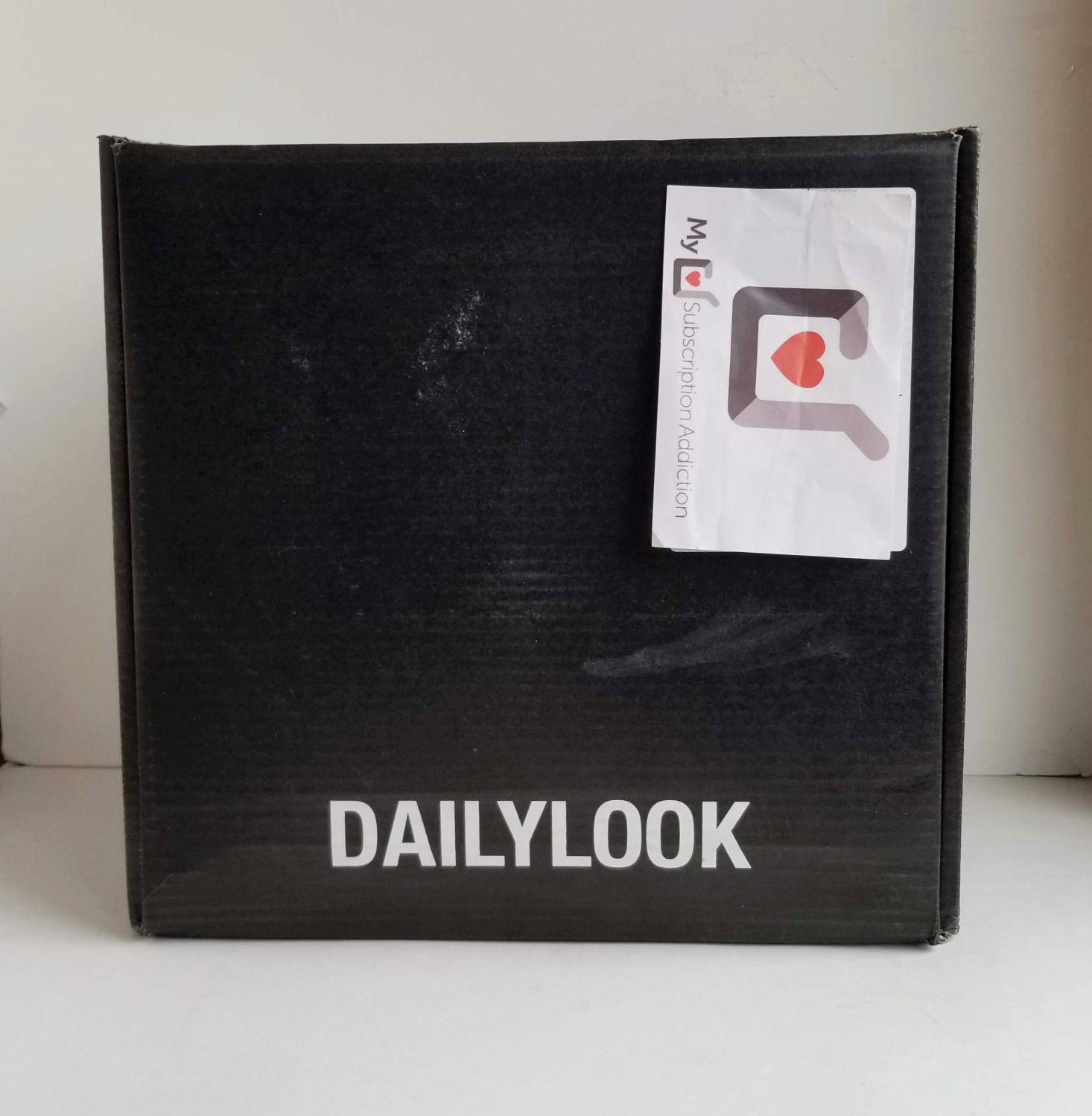 DAILYLOOK Clothing Subscription Review + Coupon – February 2019