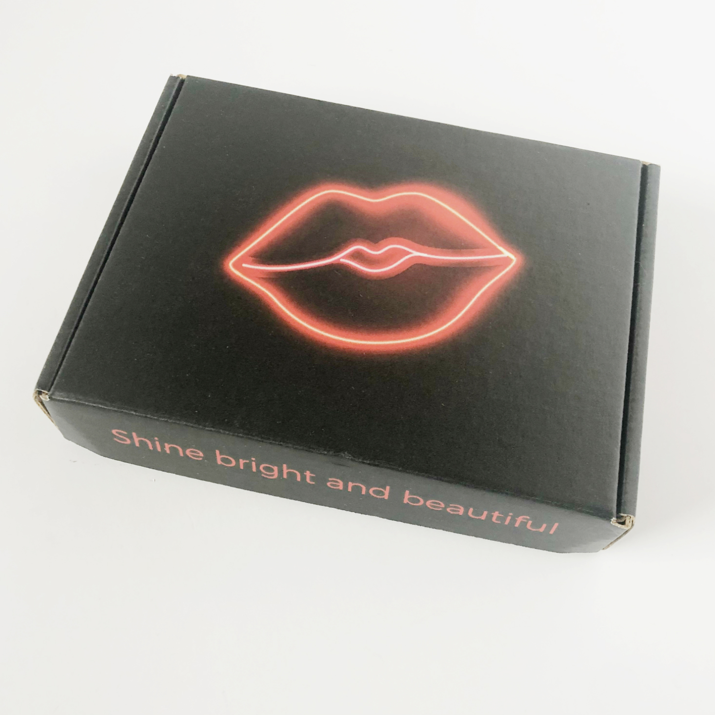 Lipstick Junkie Review + First Box For $5 – February 2019