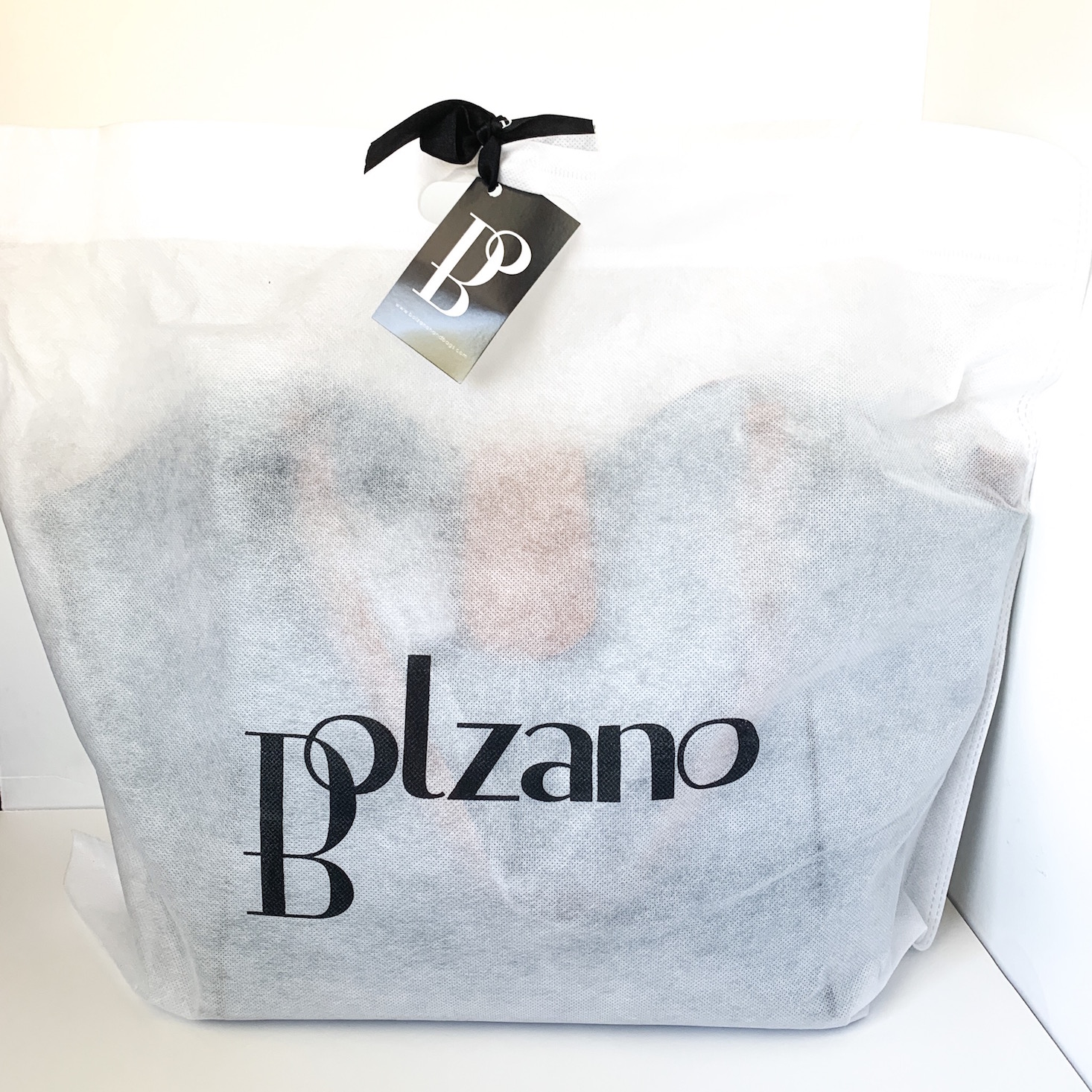 Bolzano Purse and Accessories Club Review + Deal – March 2019