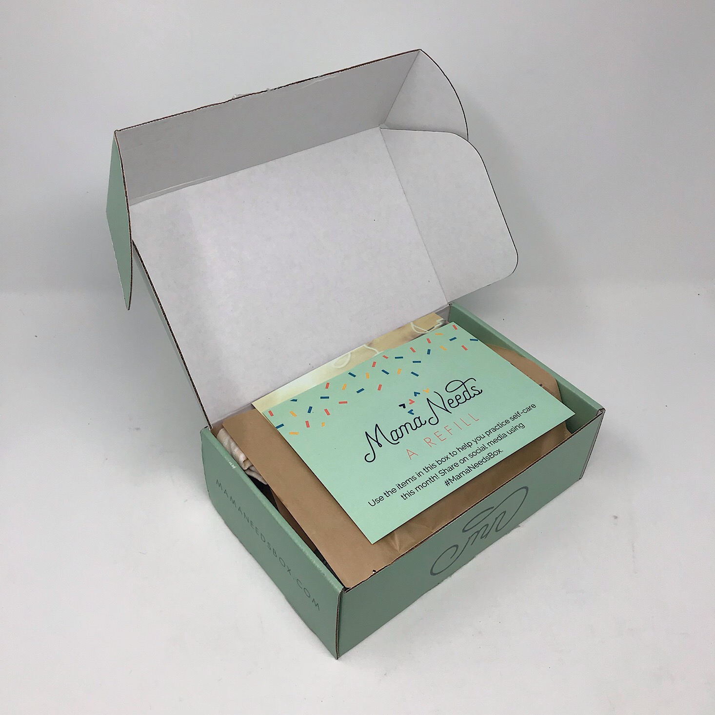 Mama Needs Subscription Box Review – April 2019