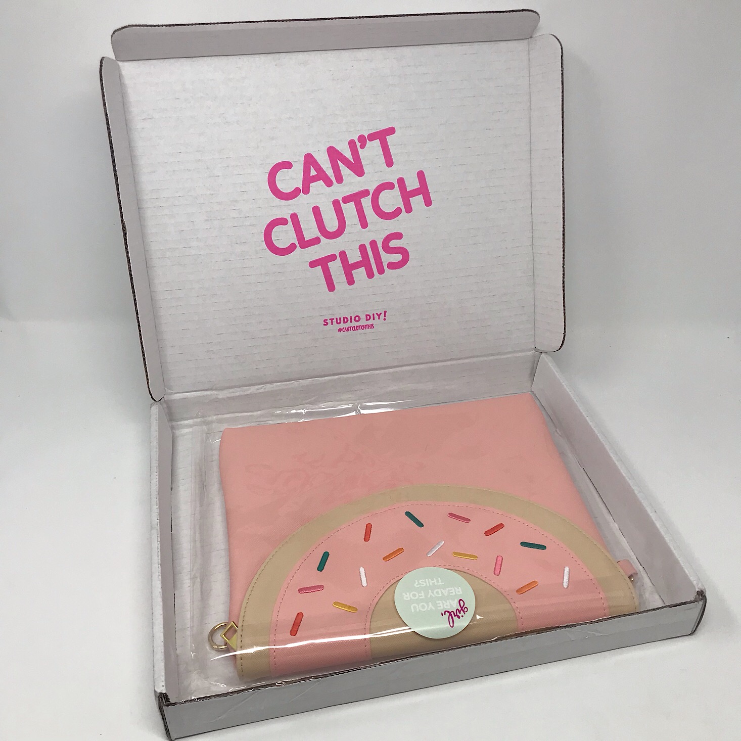 Can’t Clutch This Subscription Box Review – March 2019