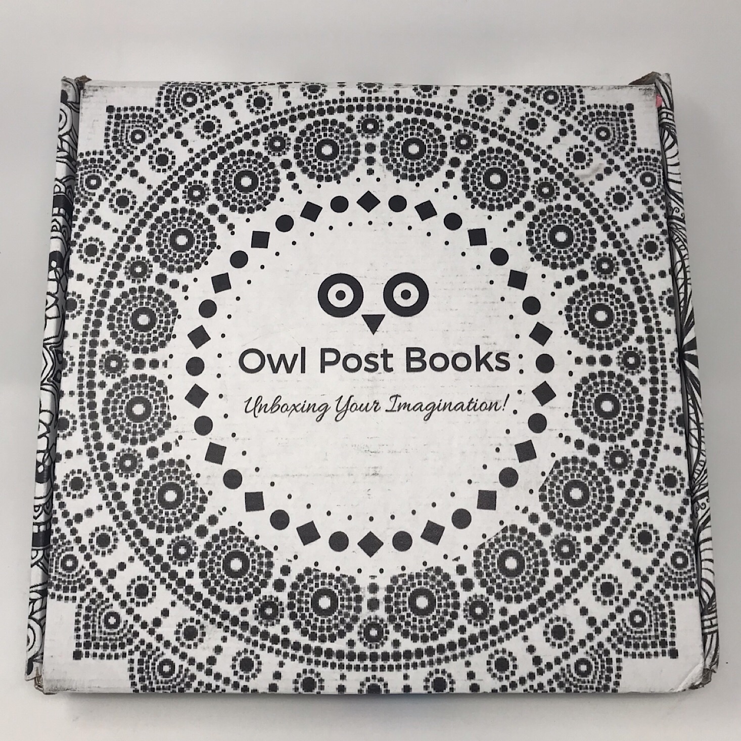 Owl Post Books Subscription Box Review + Coupon – May 2019