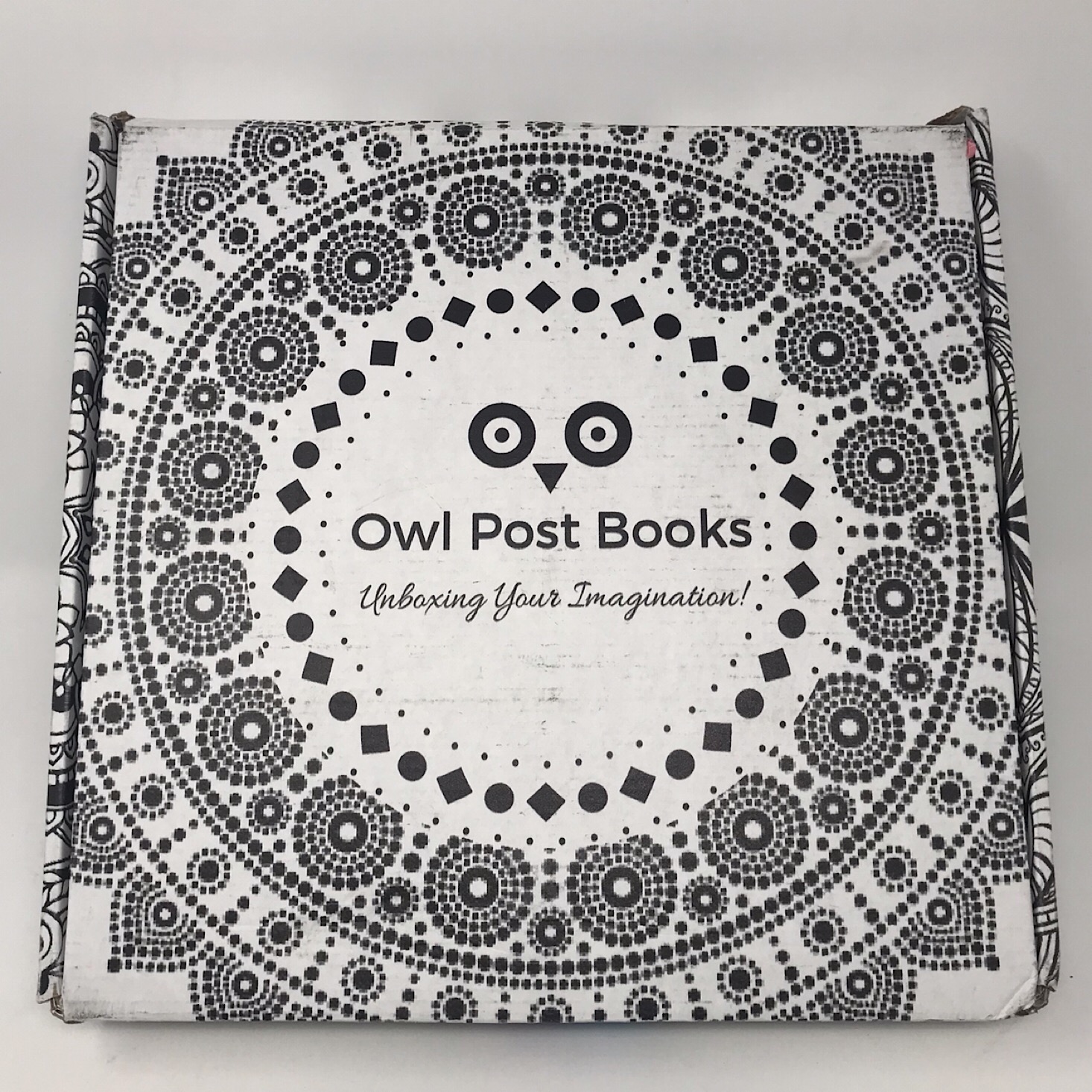 Owl Post Books Subscription Box Review + Coupon – May 2019