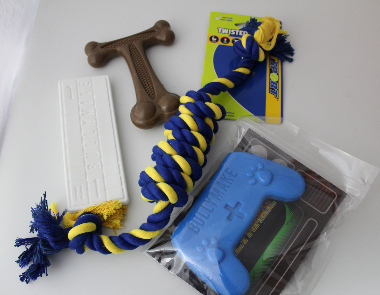 Bullymake Box Subscription Review + Coupon – April 2019