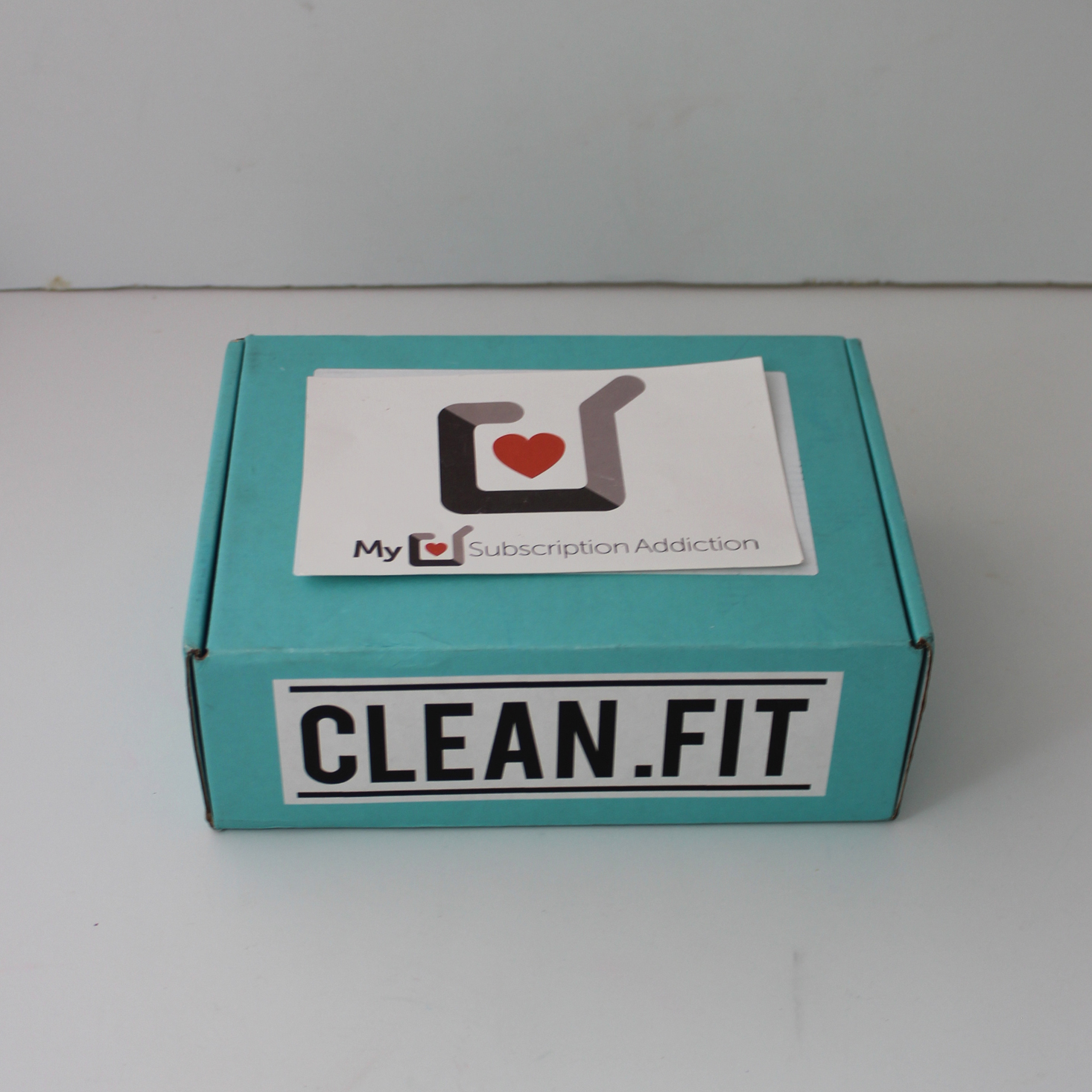 CLEAN.FIT Box Review + Coupon – June 2019