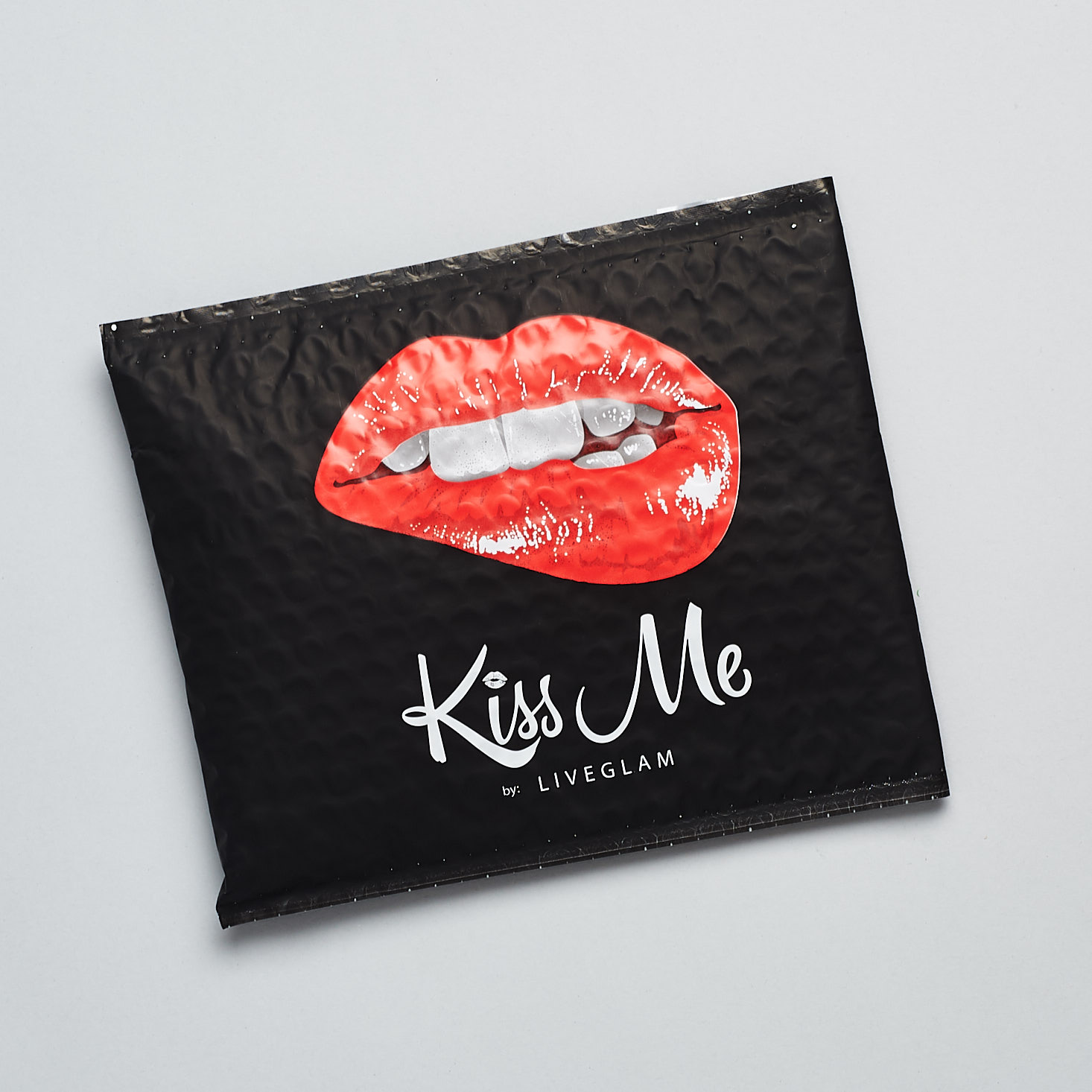 LiveGlam KissMe Lipstick Review + Coupon – June 2019