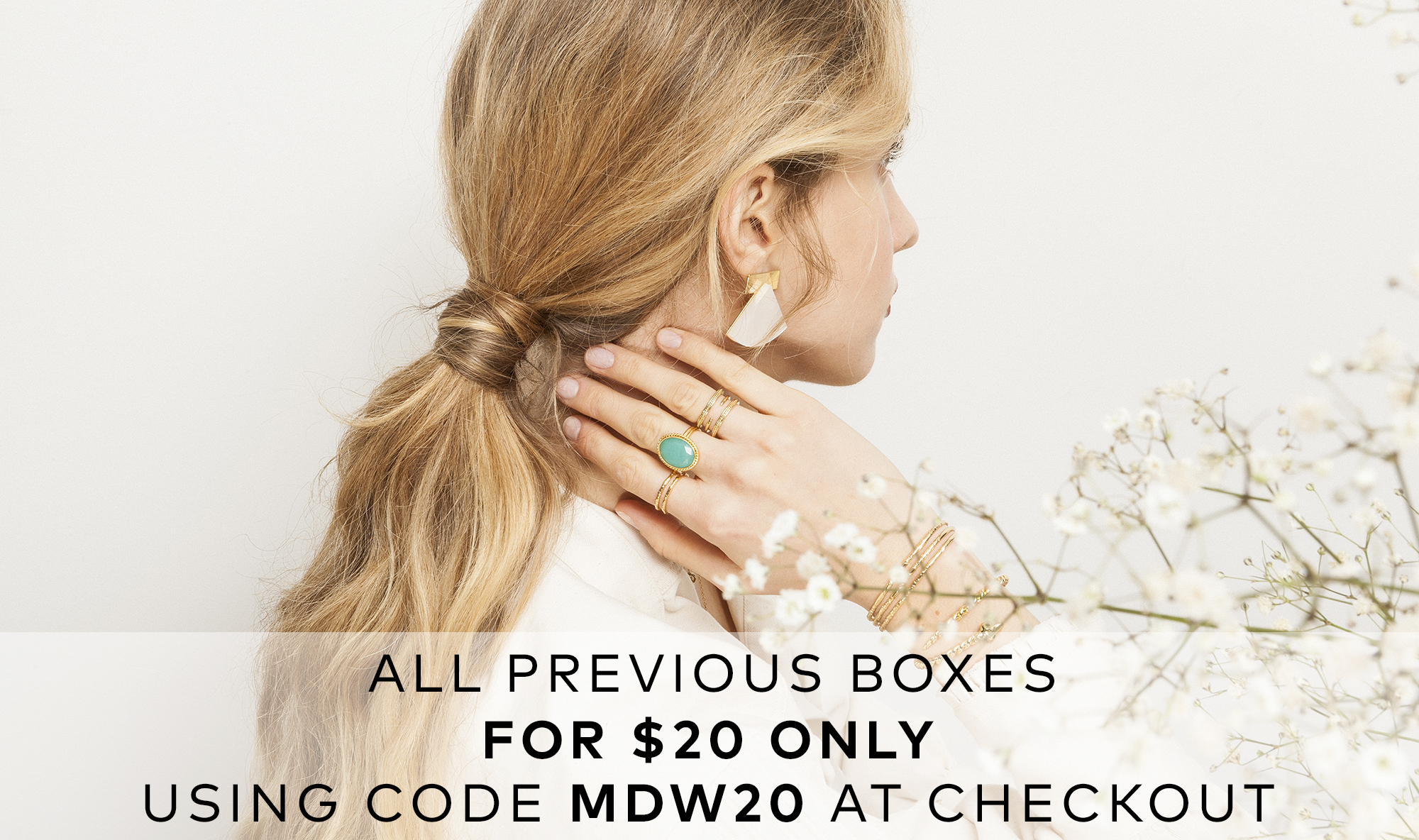 Emma & Chloe Memorial Day Sale – Get A Previous Box For $20!