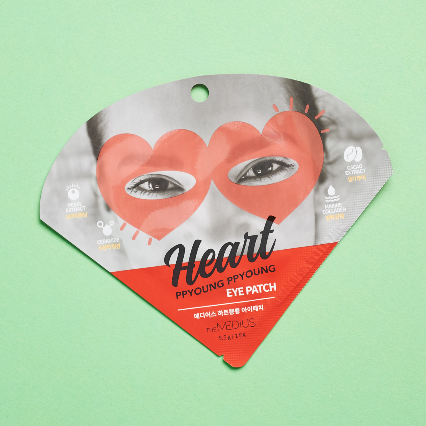 Facetory 7 Lux June 2019 heart eye mask