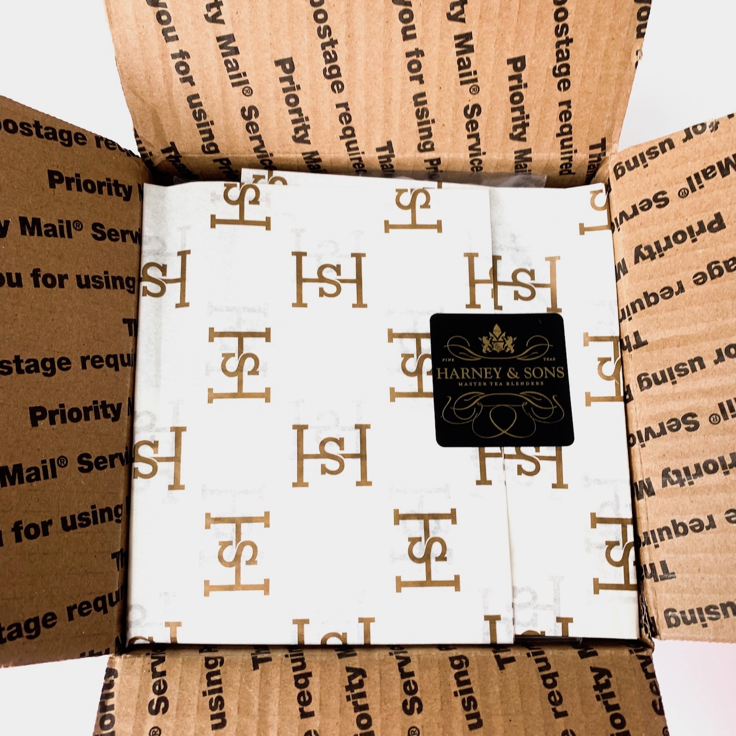 Harney & Sons Premium Sachet Tea Of The Month Review – May 2019