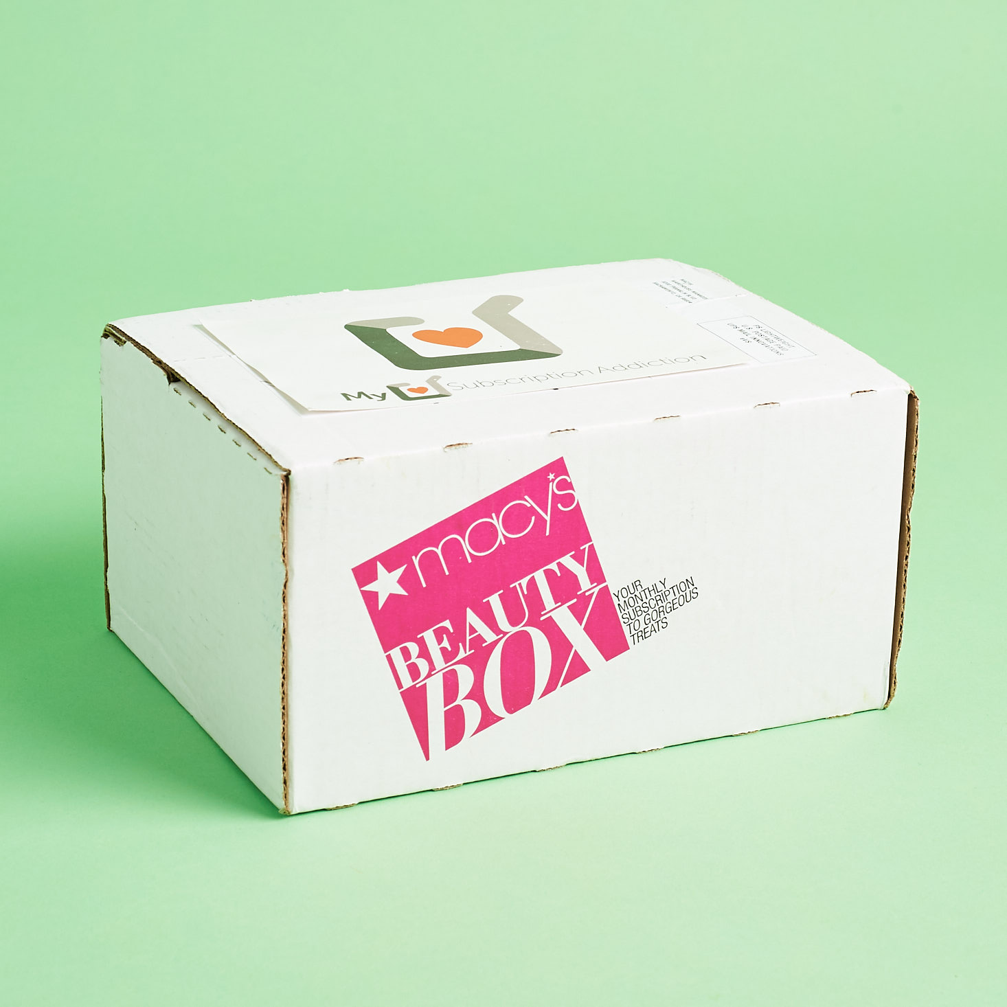 Macy’s Beauty Box Review – June 2019