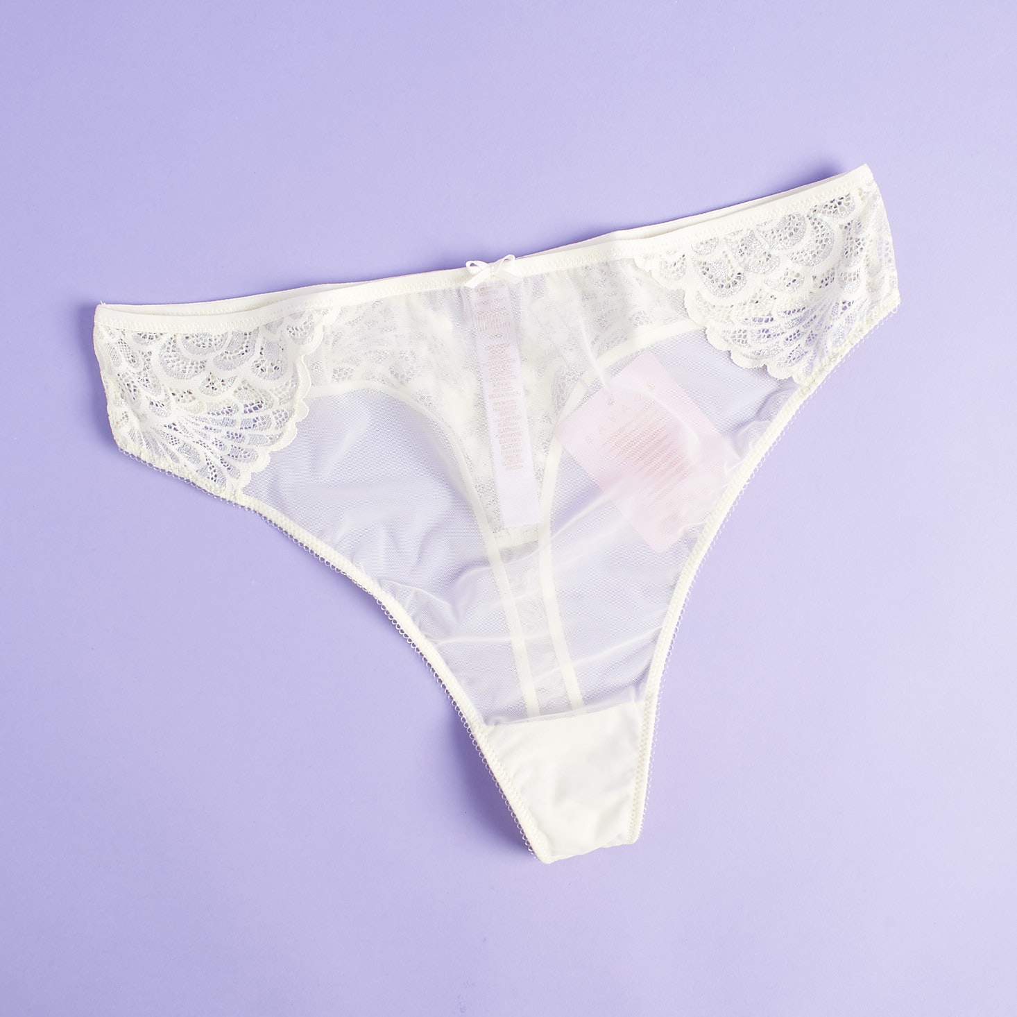 Savage x Fenty Xtra VIP 1 year anniversary Box May 2019 review high waisted thong