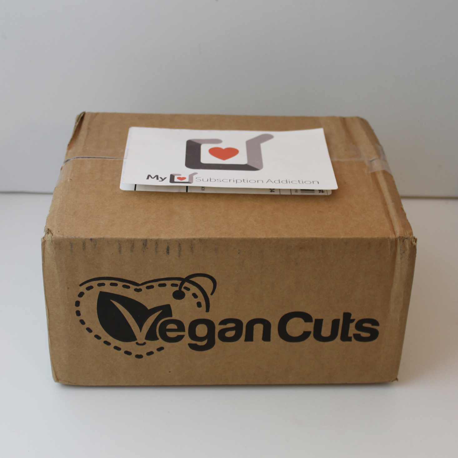 Vegan Cuts Beauty Box Review – June 2019