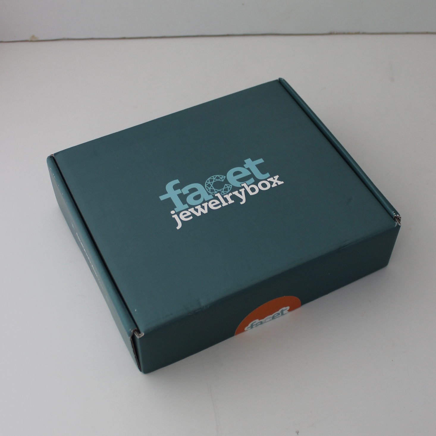 Facet Jewelry Box Bead Stitching Review – July 2019