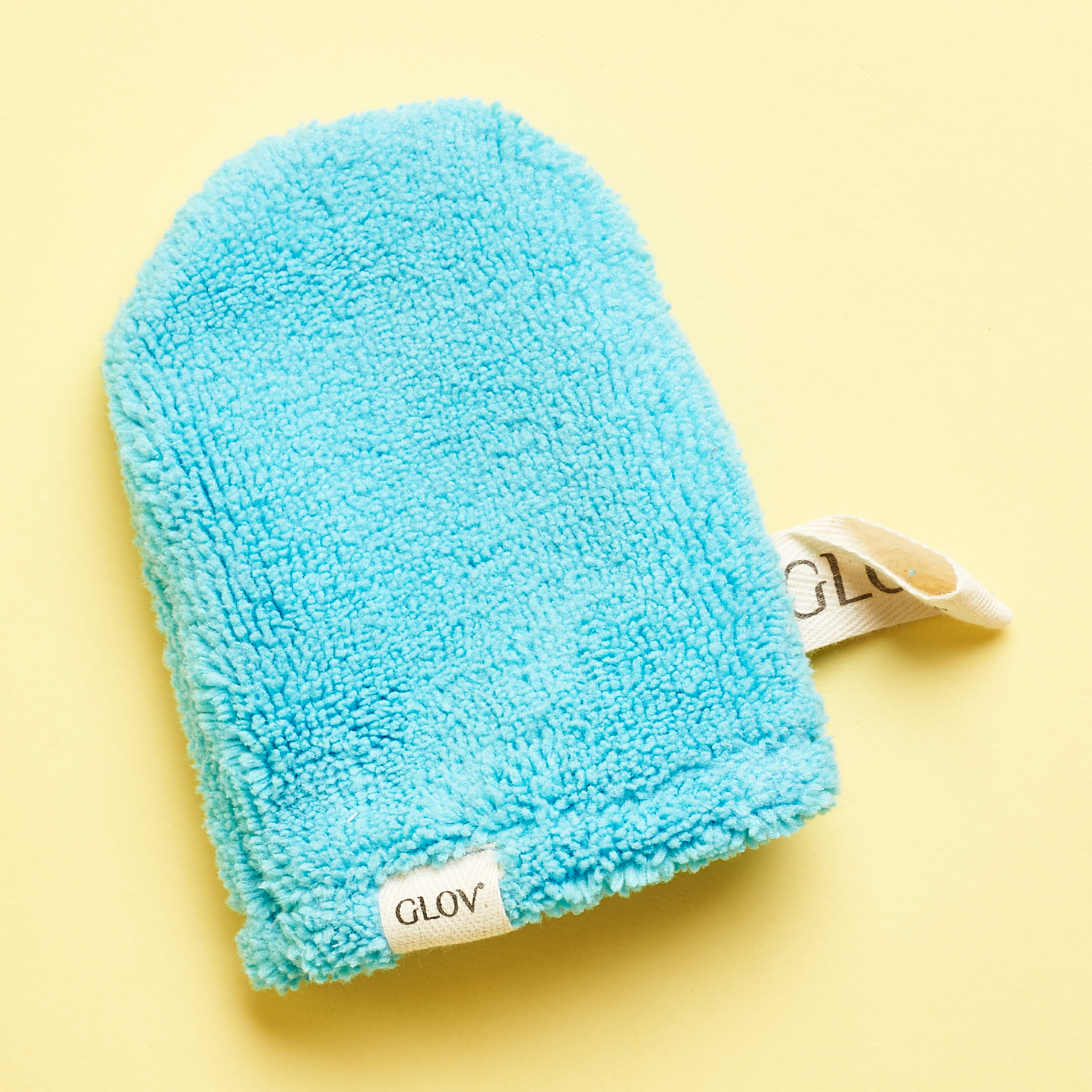 blue terrycloth makeup glove