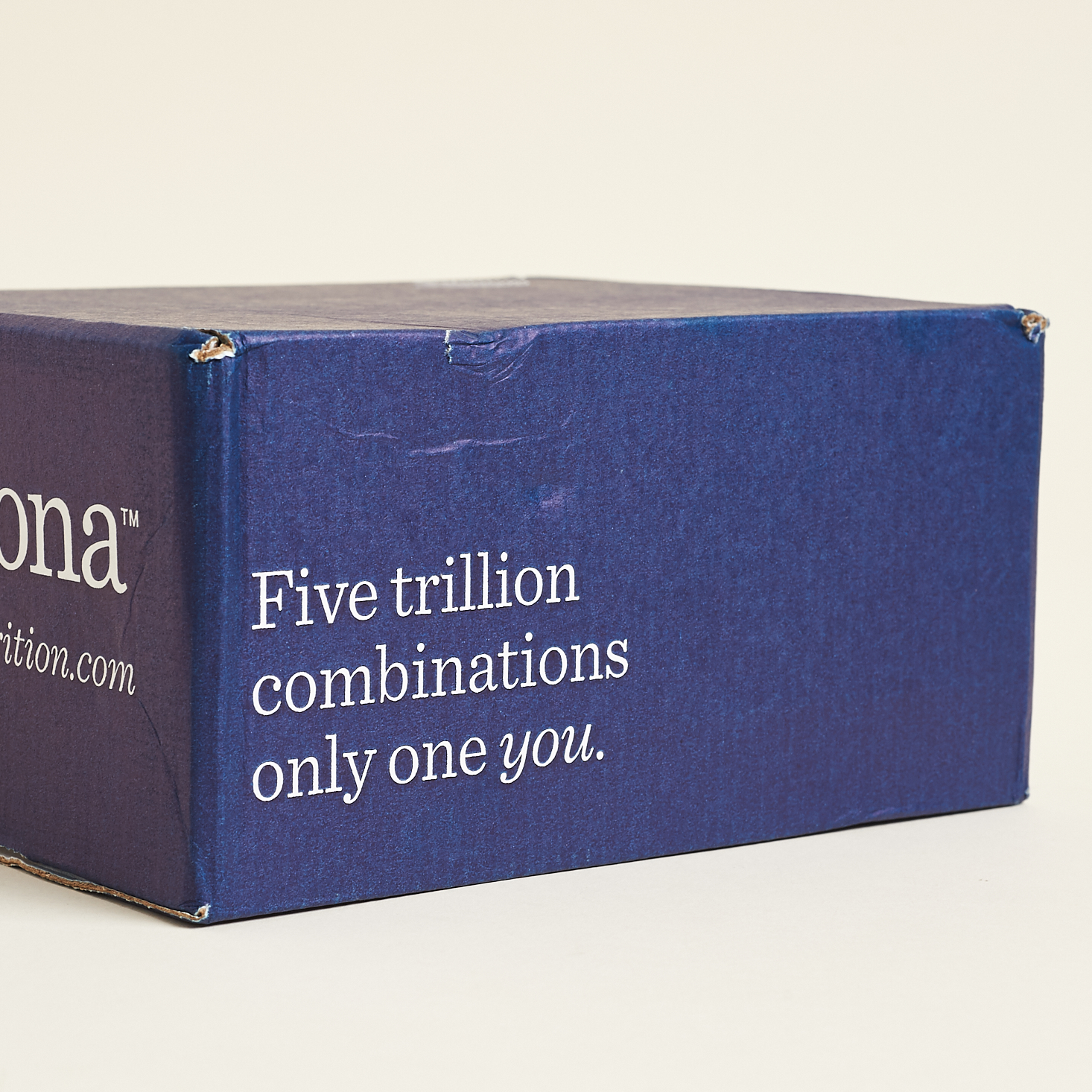 Side of Persona box that says "five trillion combinations only one you"