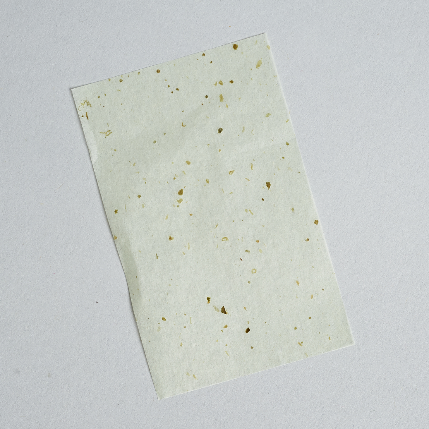 single sheet of Commleaf Green Tea Oil Blotting Paper