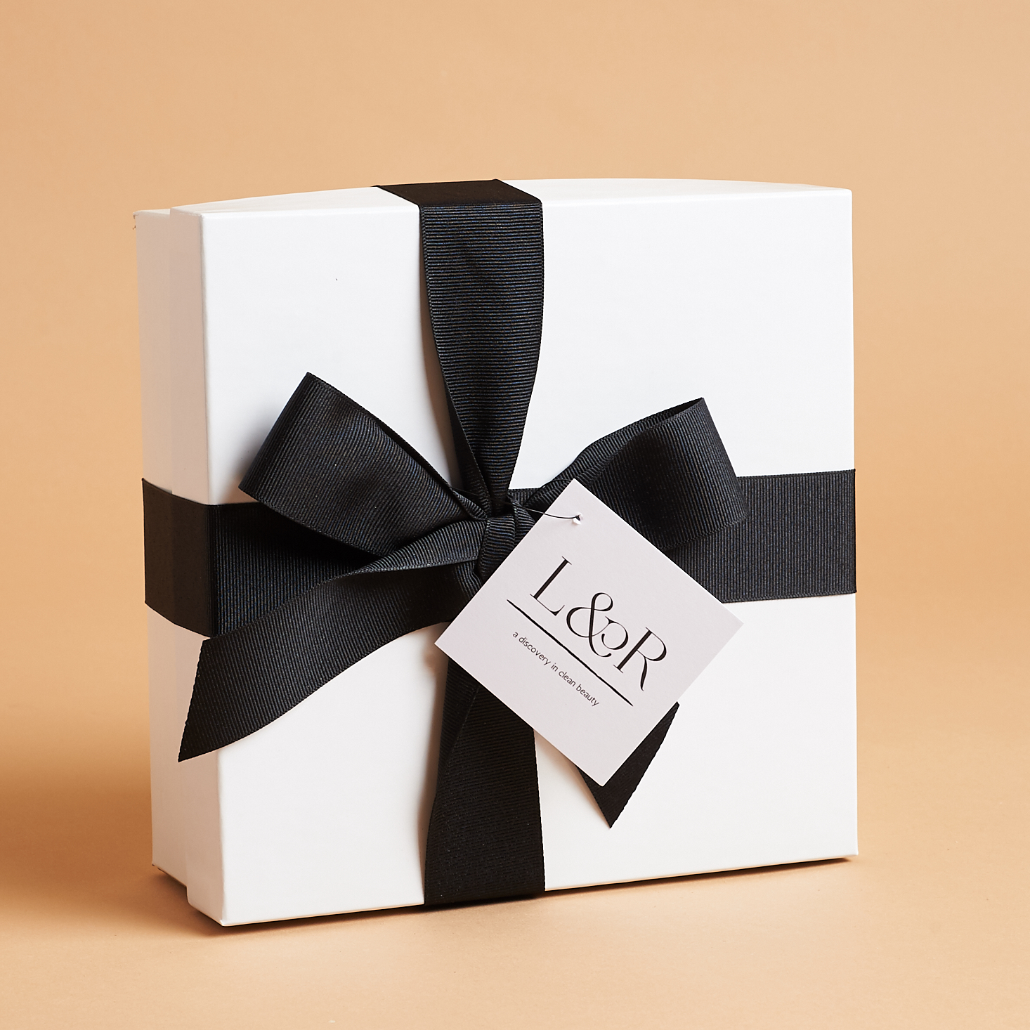 Laurel & Reed Subscription Box Review + Coupon – August 2019