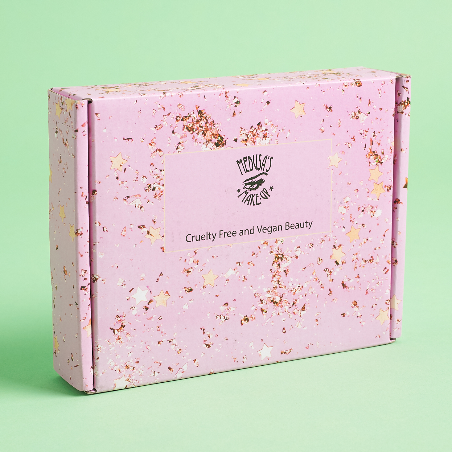 Medusa’s Make-Up Beauty Box Review + Coupon – August 2019