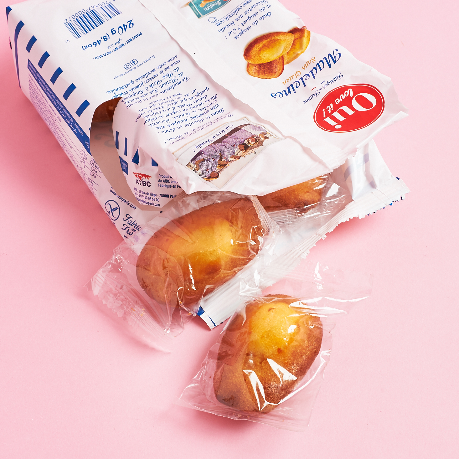 individually wrapped OUI LOVE IT CLASSIC MADELEINES coming out of bag