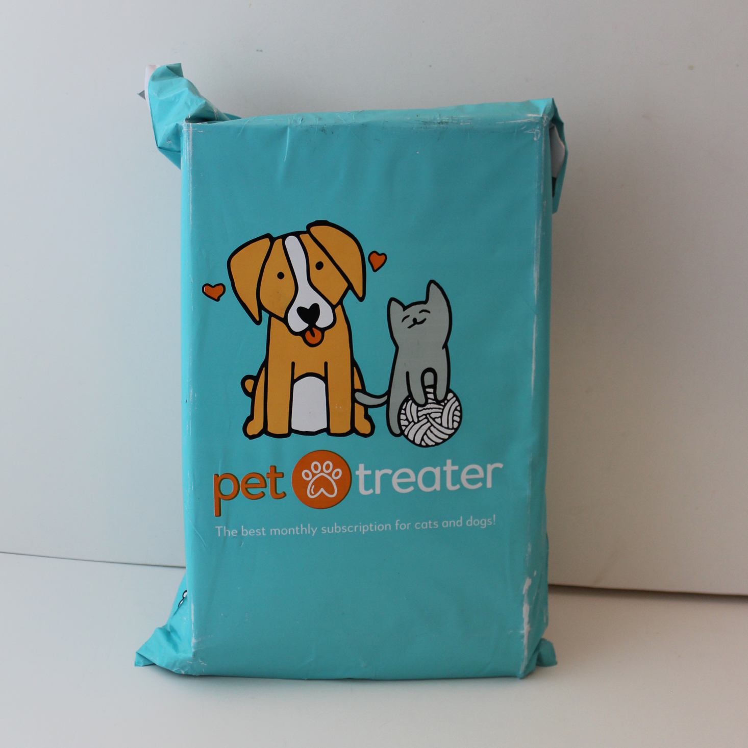 Pet Treater Cat Subscription Review + Coupon – August 2019