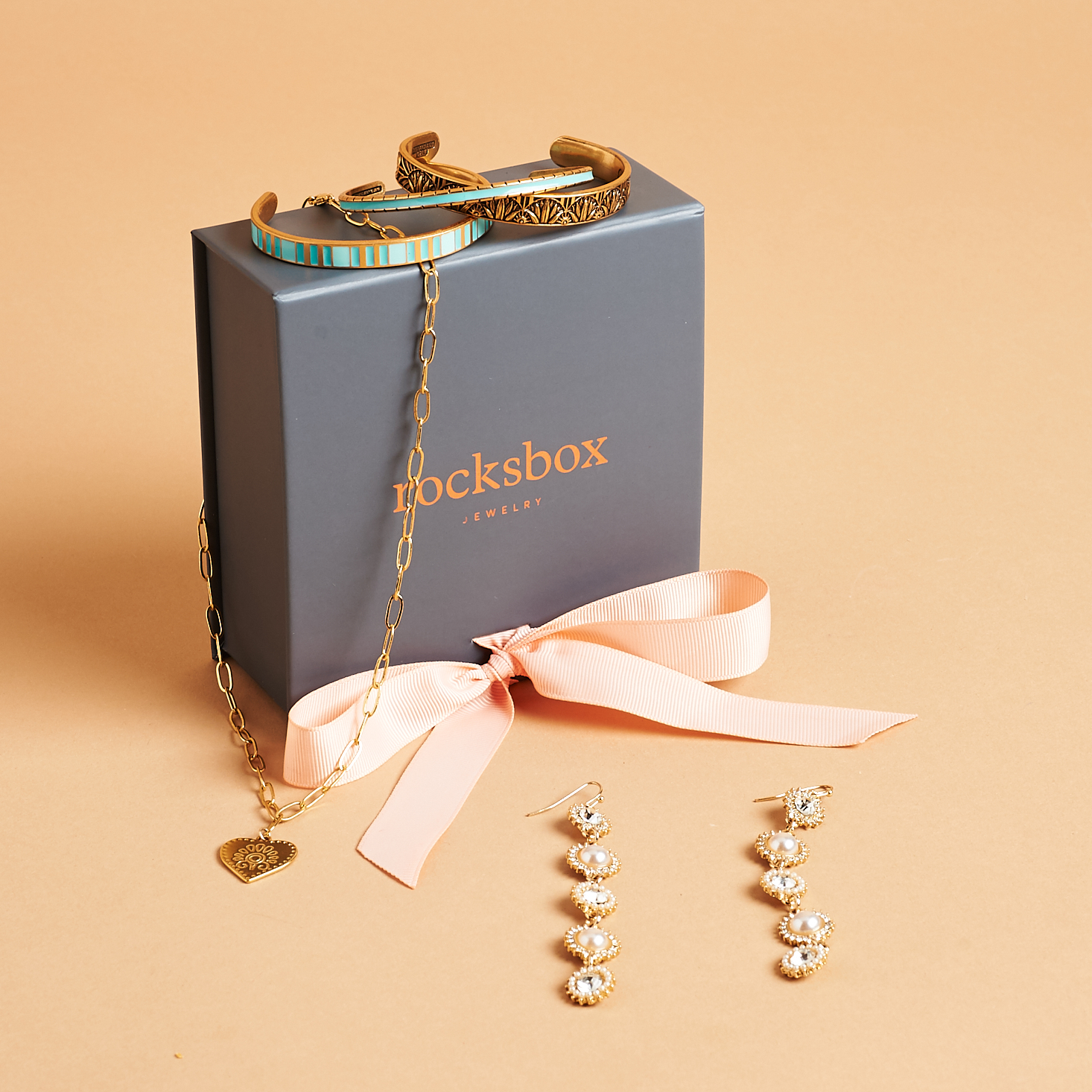 The 15 Best Jewelry Subscription Boxes of 2019