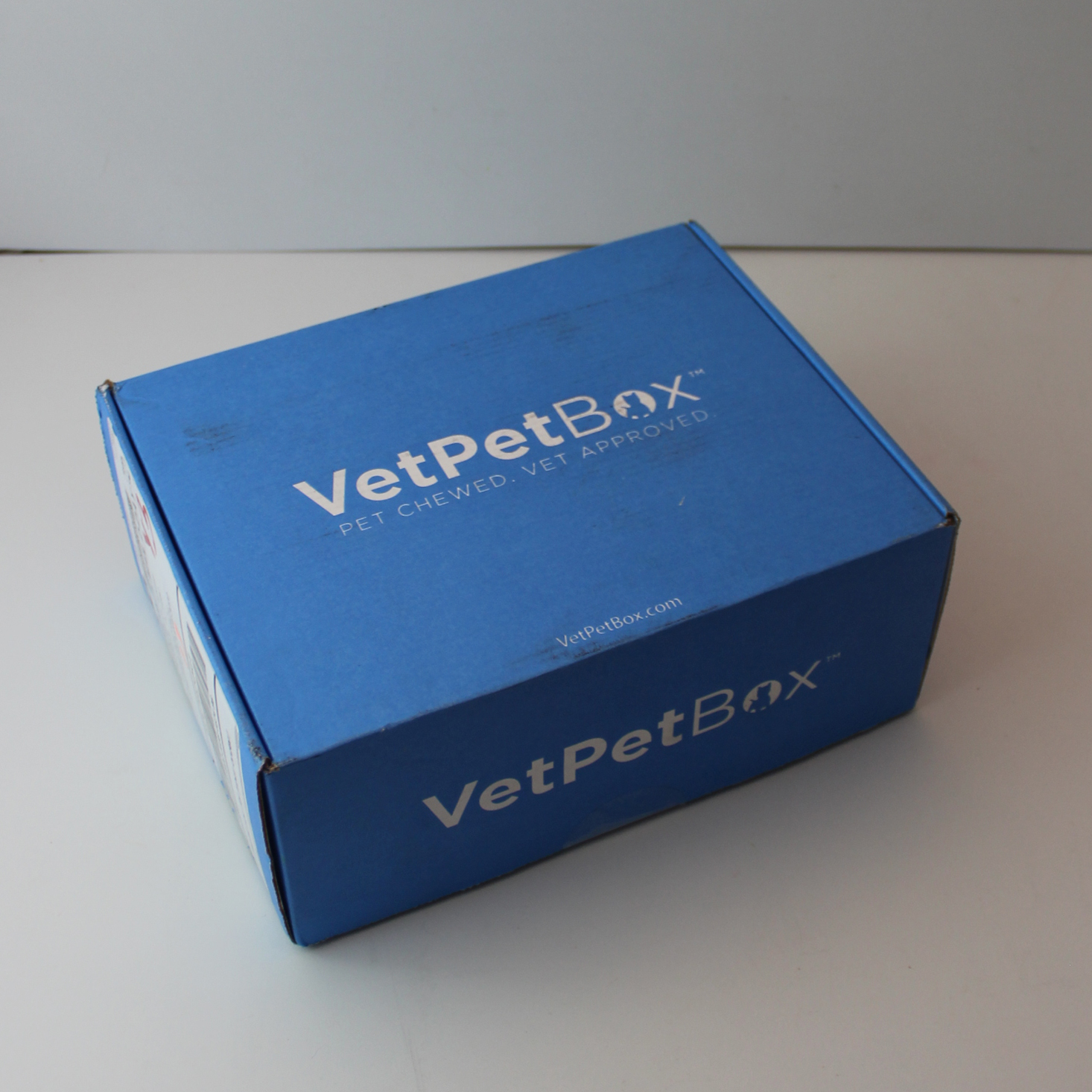 VetPet Box Cat Subscription Review + Coupon – August 2019