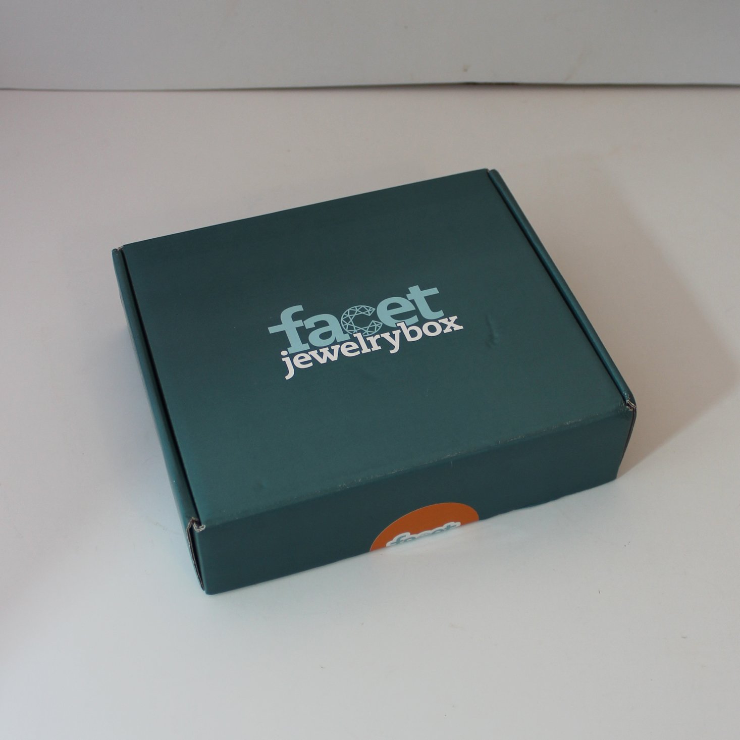 Facet Jewelry Box Bead Stitching Review – September 2019
