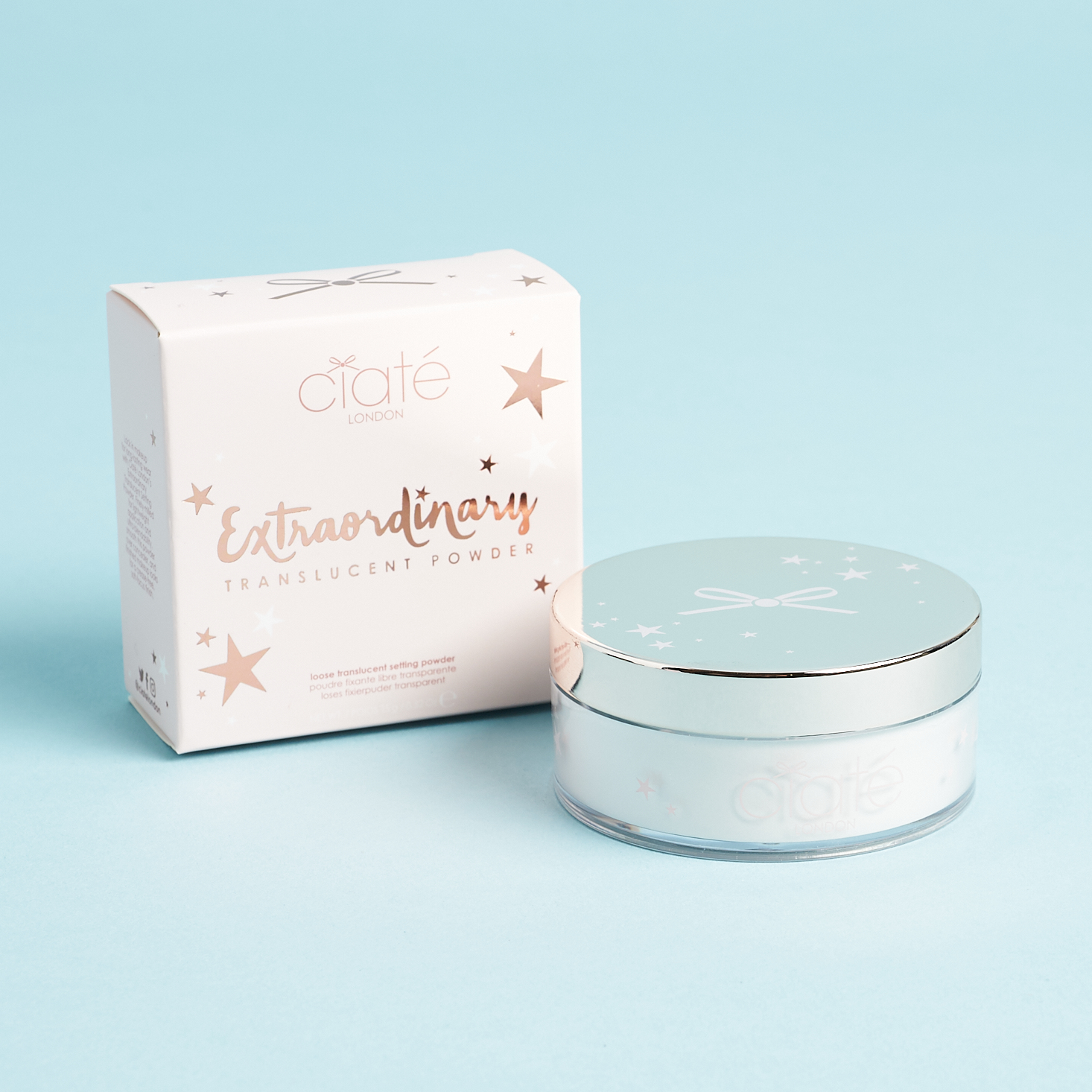 clear and silver pot of transclucent setting powder