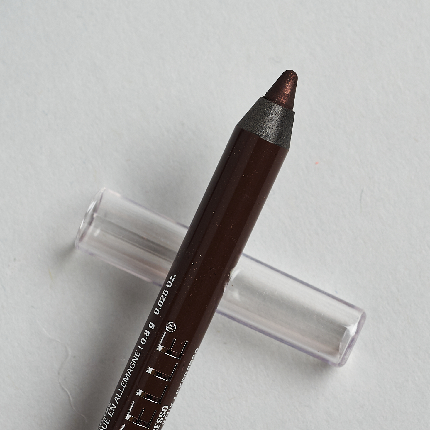 close up of tip of Marcelle Waterproof Eyeliner in Expresso