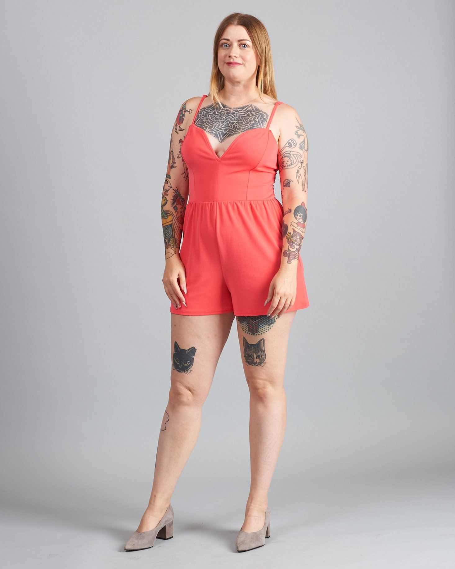 Marne in V-Wire Cami Romper in Hot & Spicy