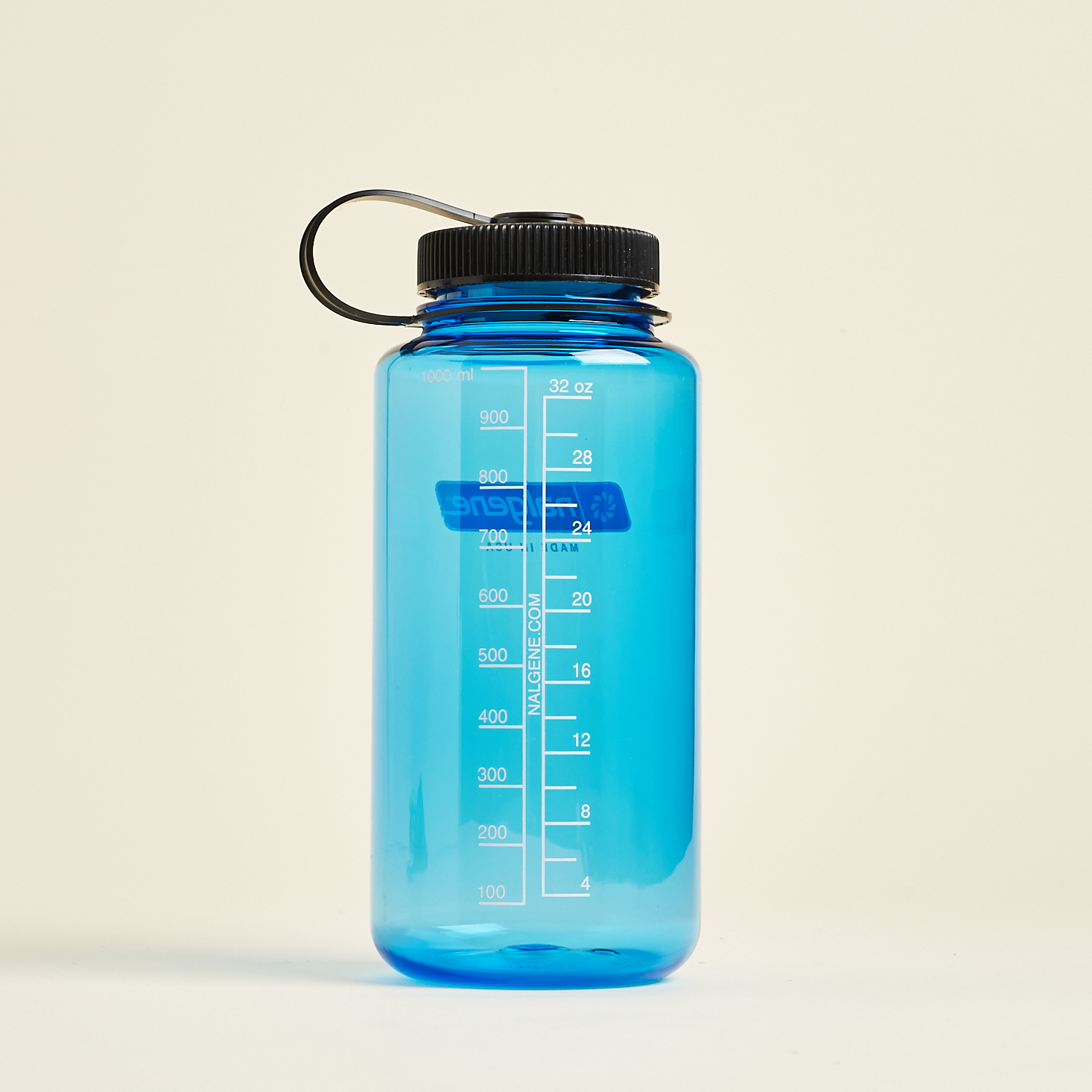 back of Blue Nalgene bottle - 32 oz