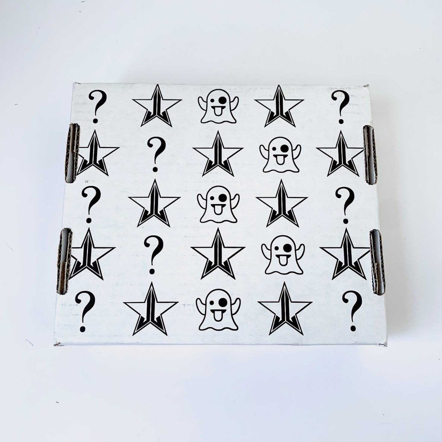 Halloween '23 Mystery Box - Supreme – Jeffree Star Cosmetics