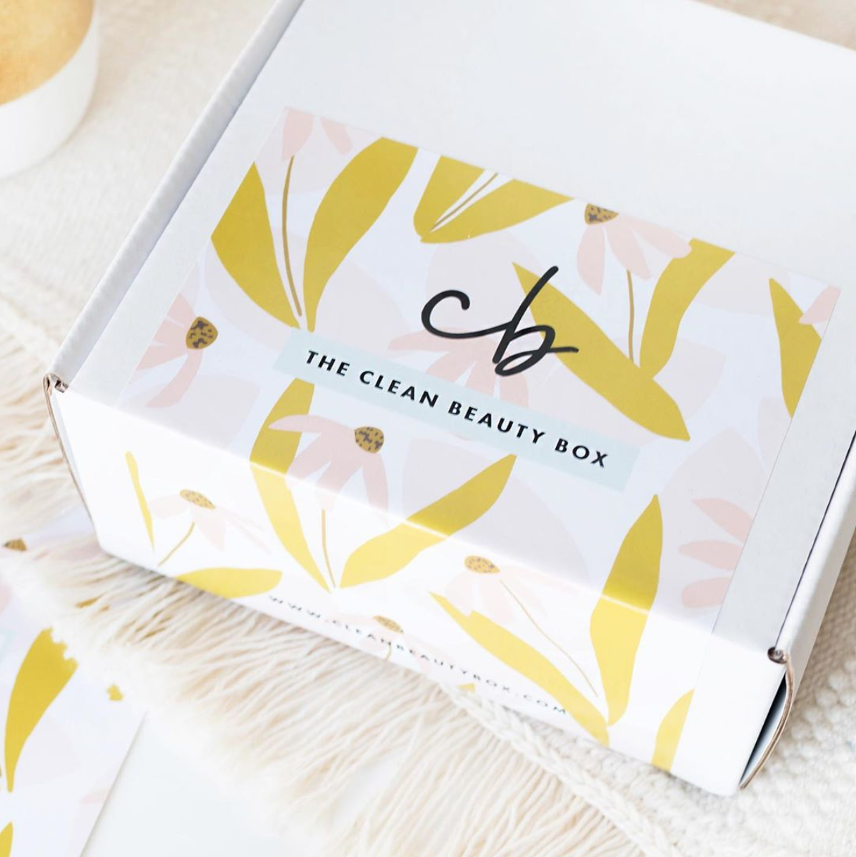The Clean Beauty Box October 2019 Spoiler #1 + Coupon!