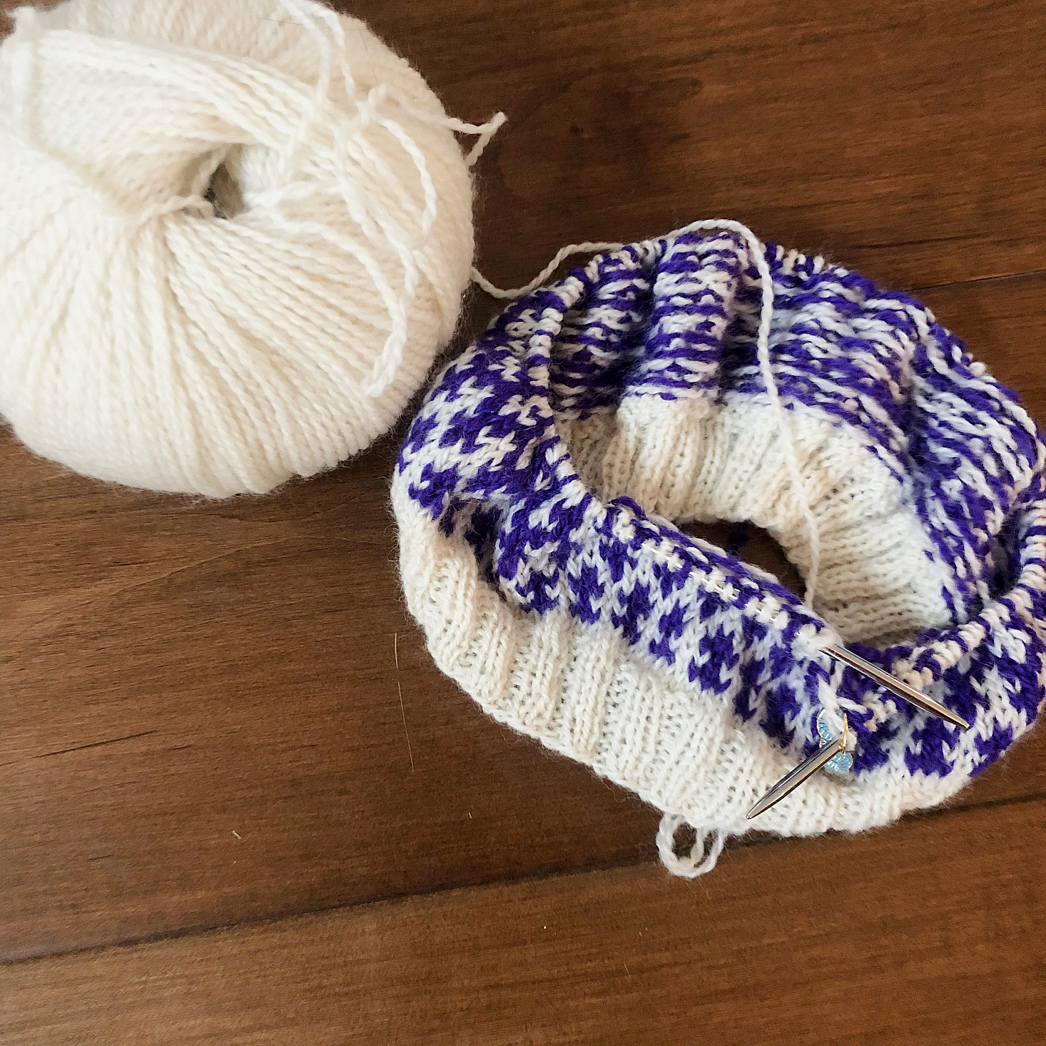 KnitPicks Review September 2019 hat progress