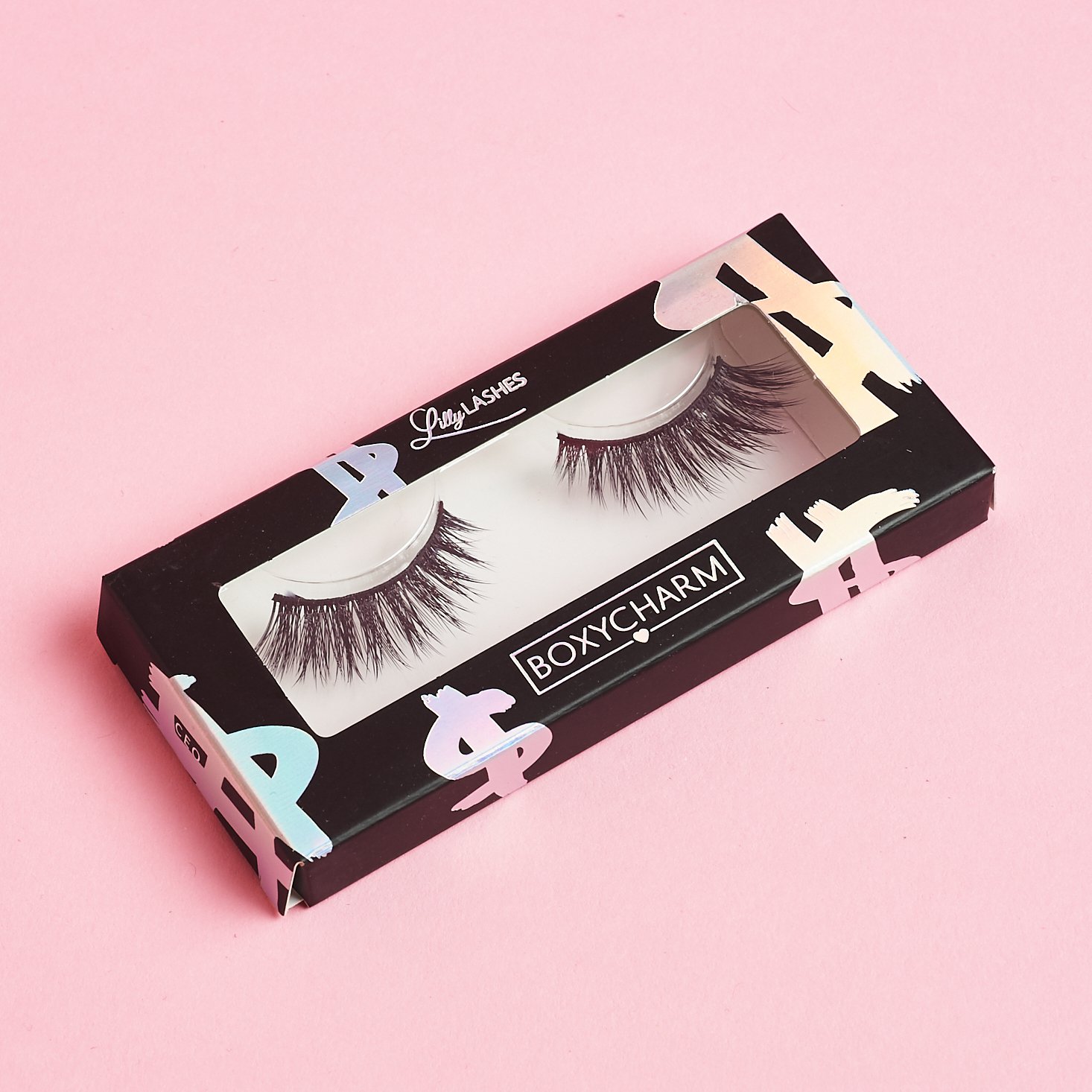 lashes in black packaging