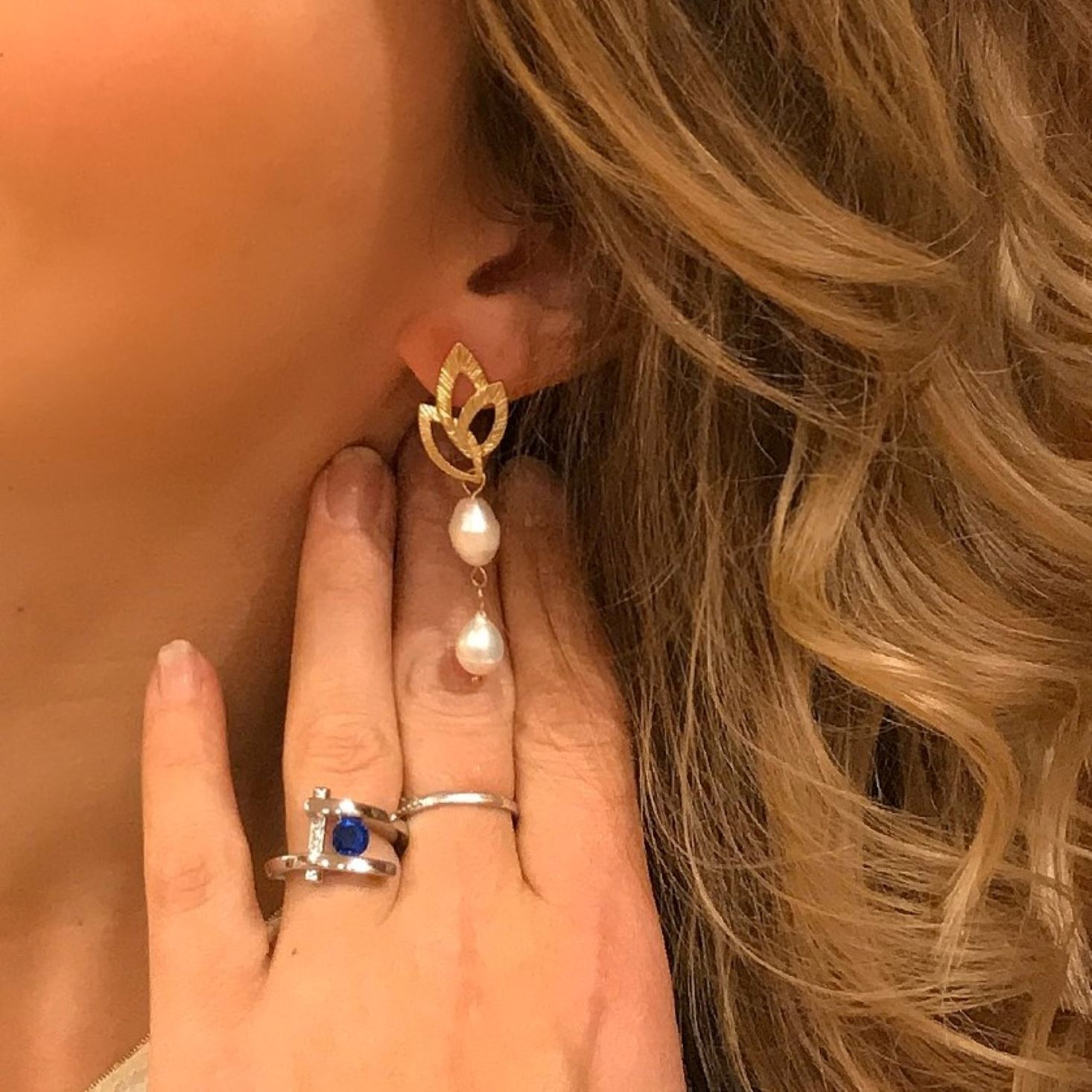 Jewelry Subscription November 2019 Earrings closeup