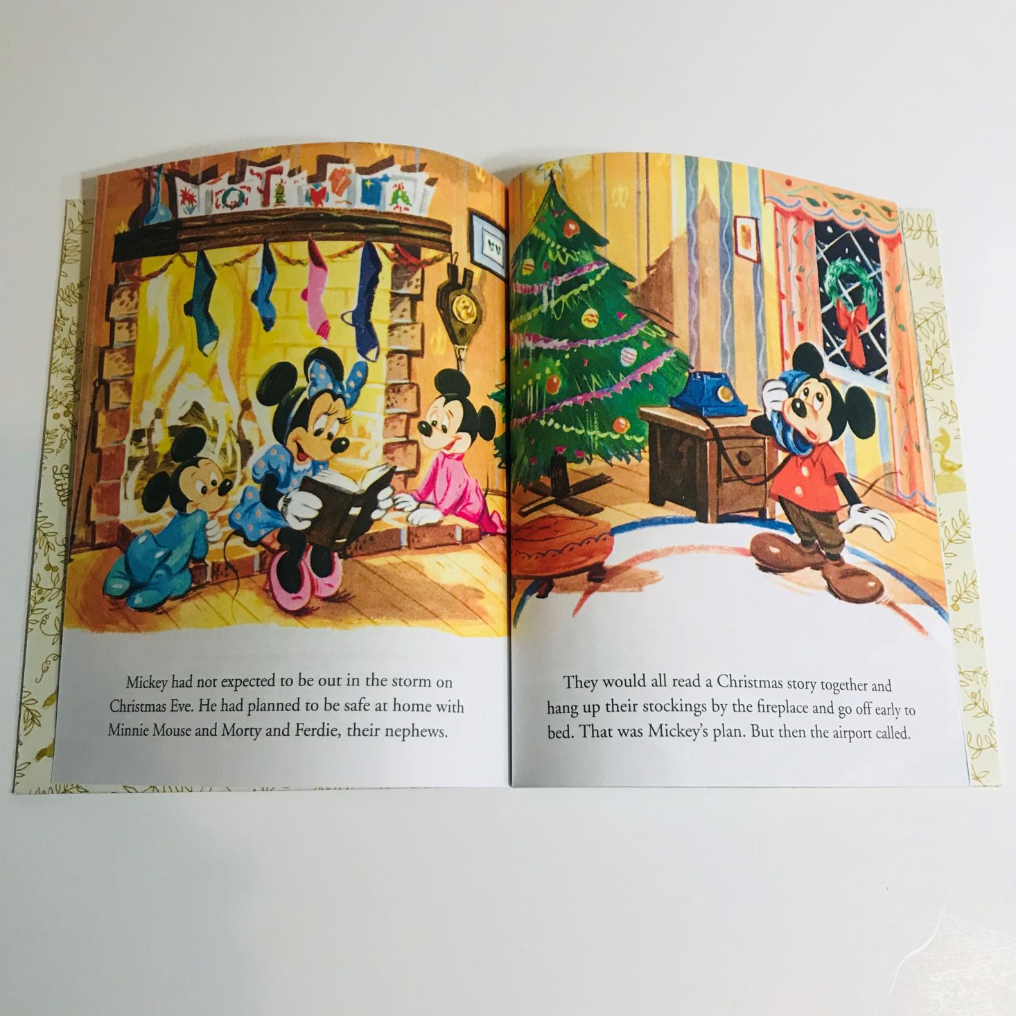 Disney Bedtime Box November 2019 book pages