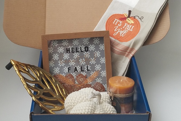 HolidaysGiving Box – Should We Review It?