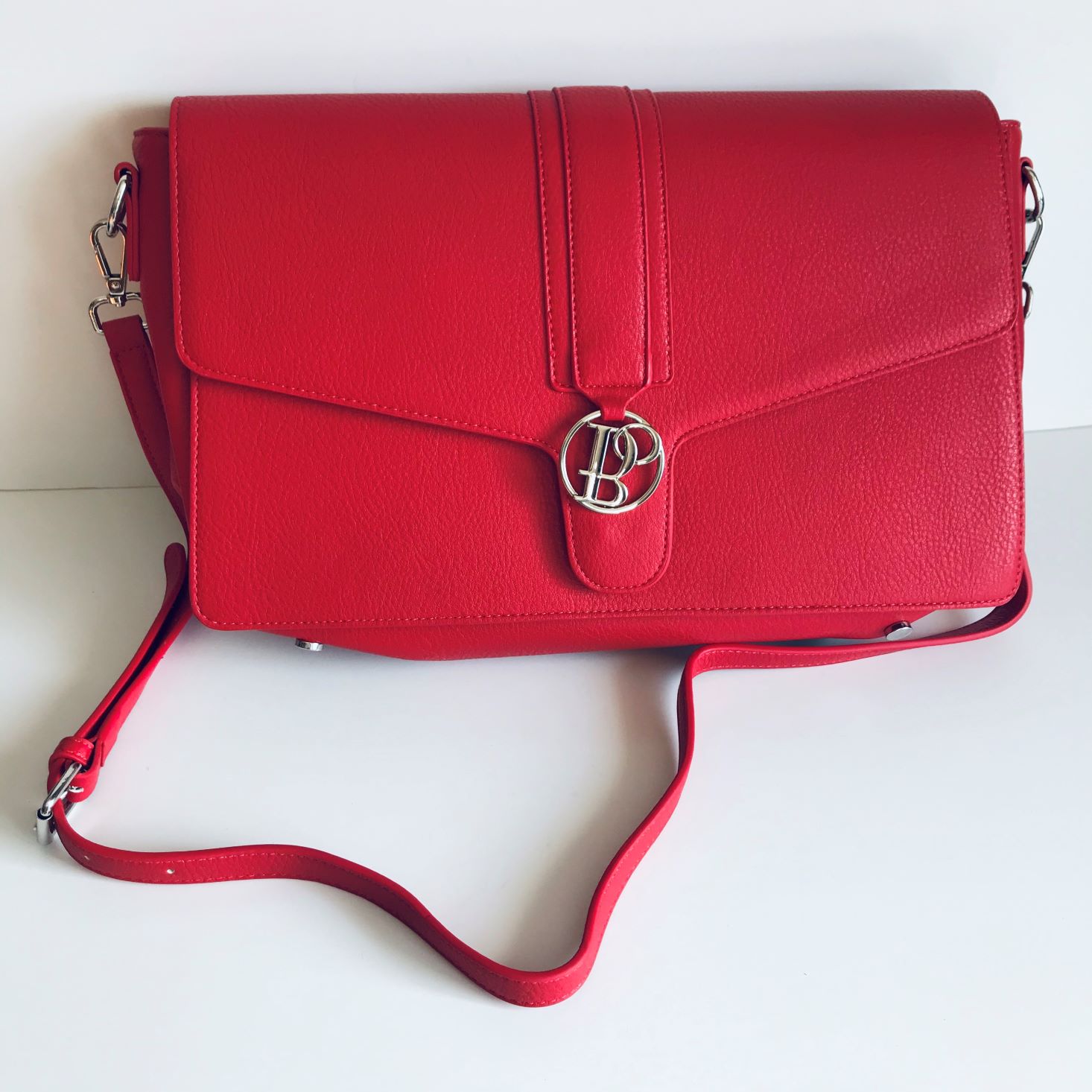 Bolzano Lux Handbag & Accessories Review - December 2019 | MSA