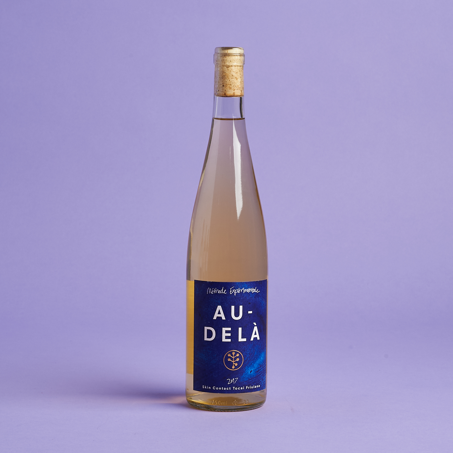 Au-Delà Semillon bottle by itself