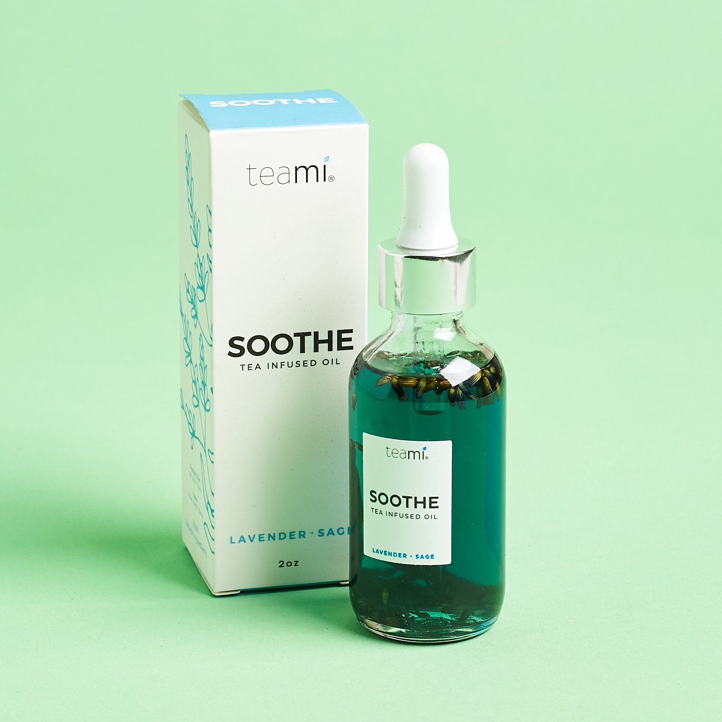 teami Soothe Facial Oil with box