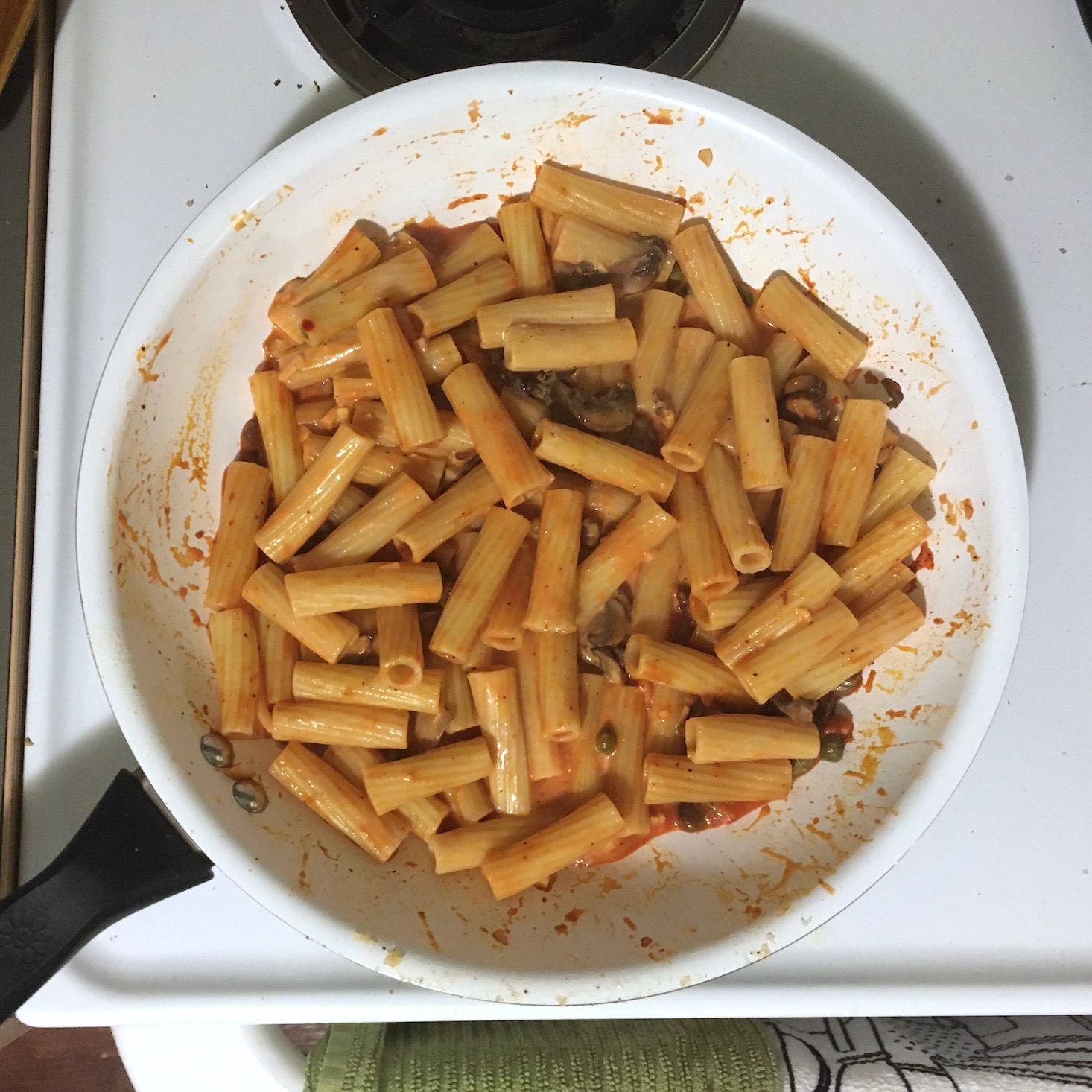 Blue Apron February 2020 - prosciutto and tomato pasta noodles added to pan